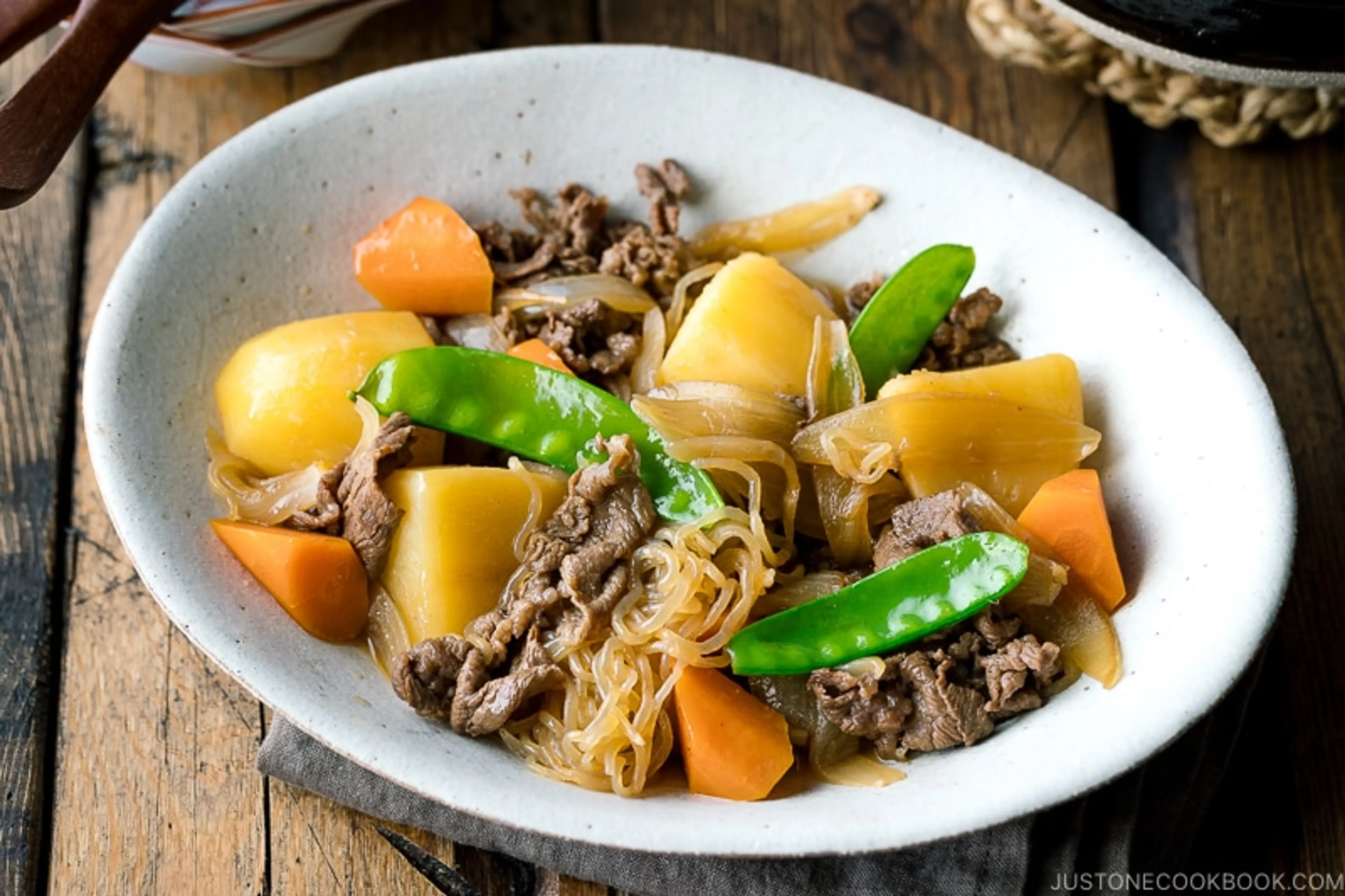 Nikujaga (Japanese Meat and Potato Stew)