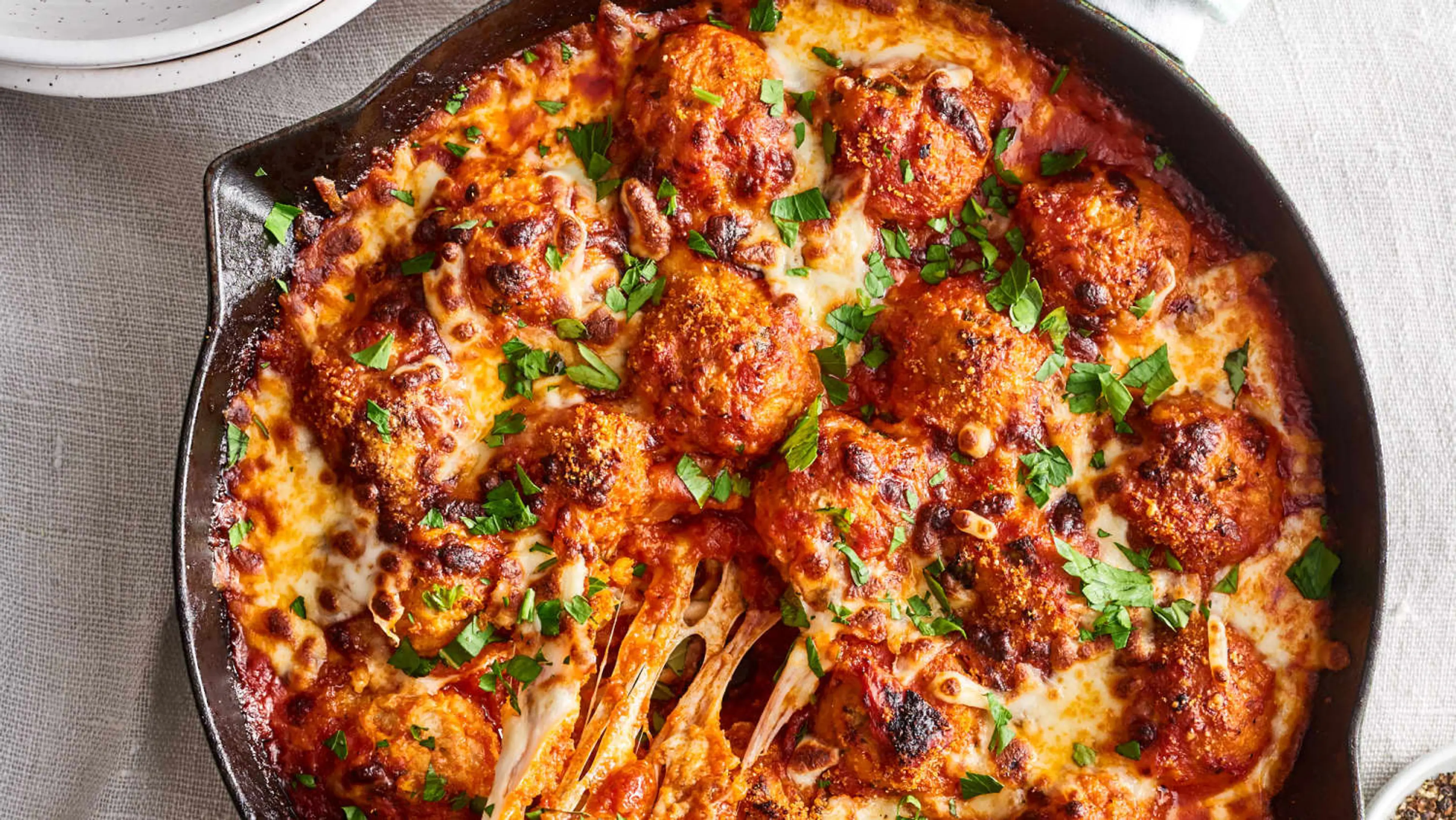 Cheesy Skillet Chicken Parmesan Meatballs