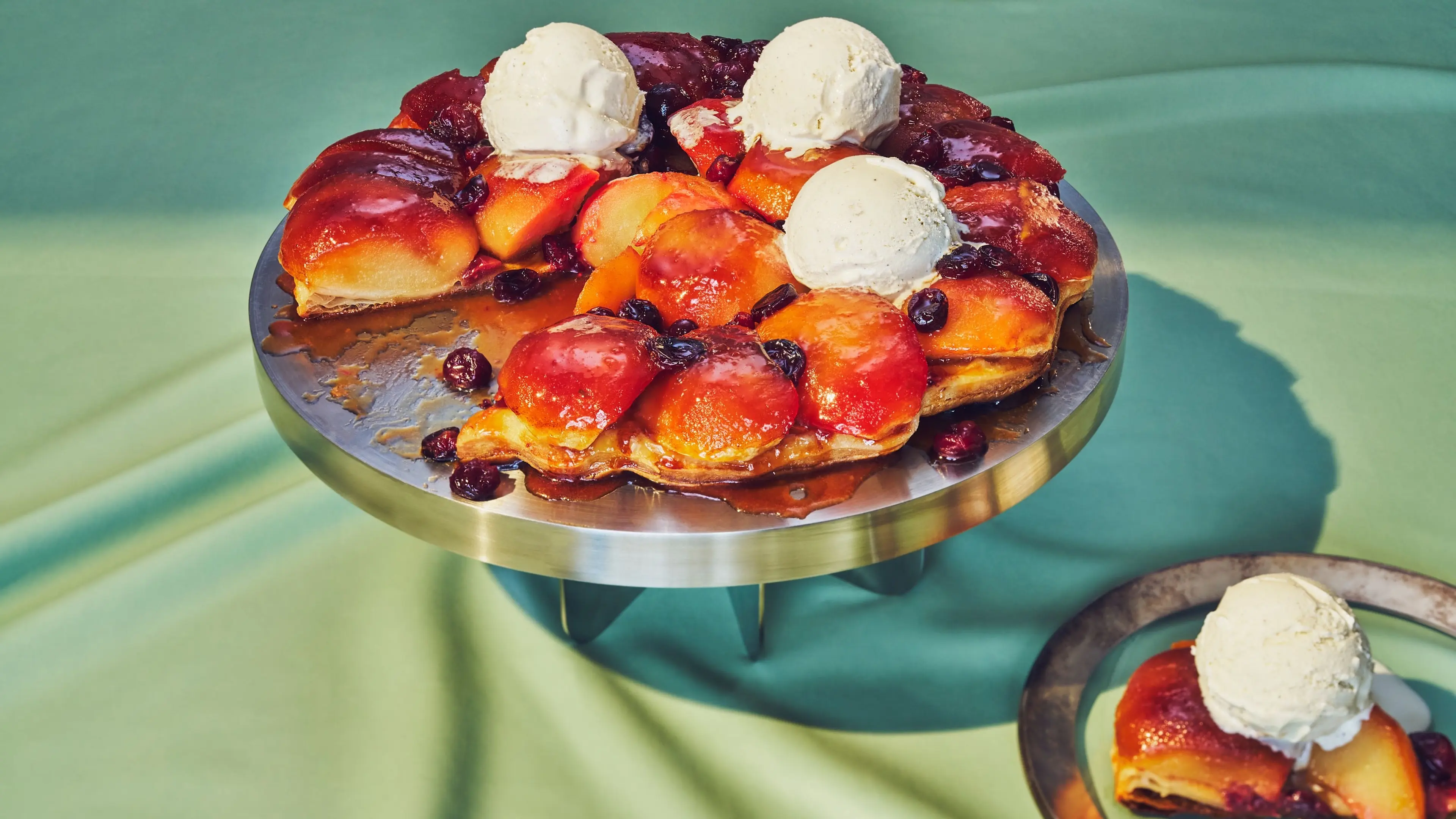 Apple-Cranberry Tarte Tatin