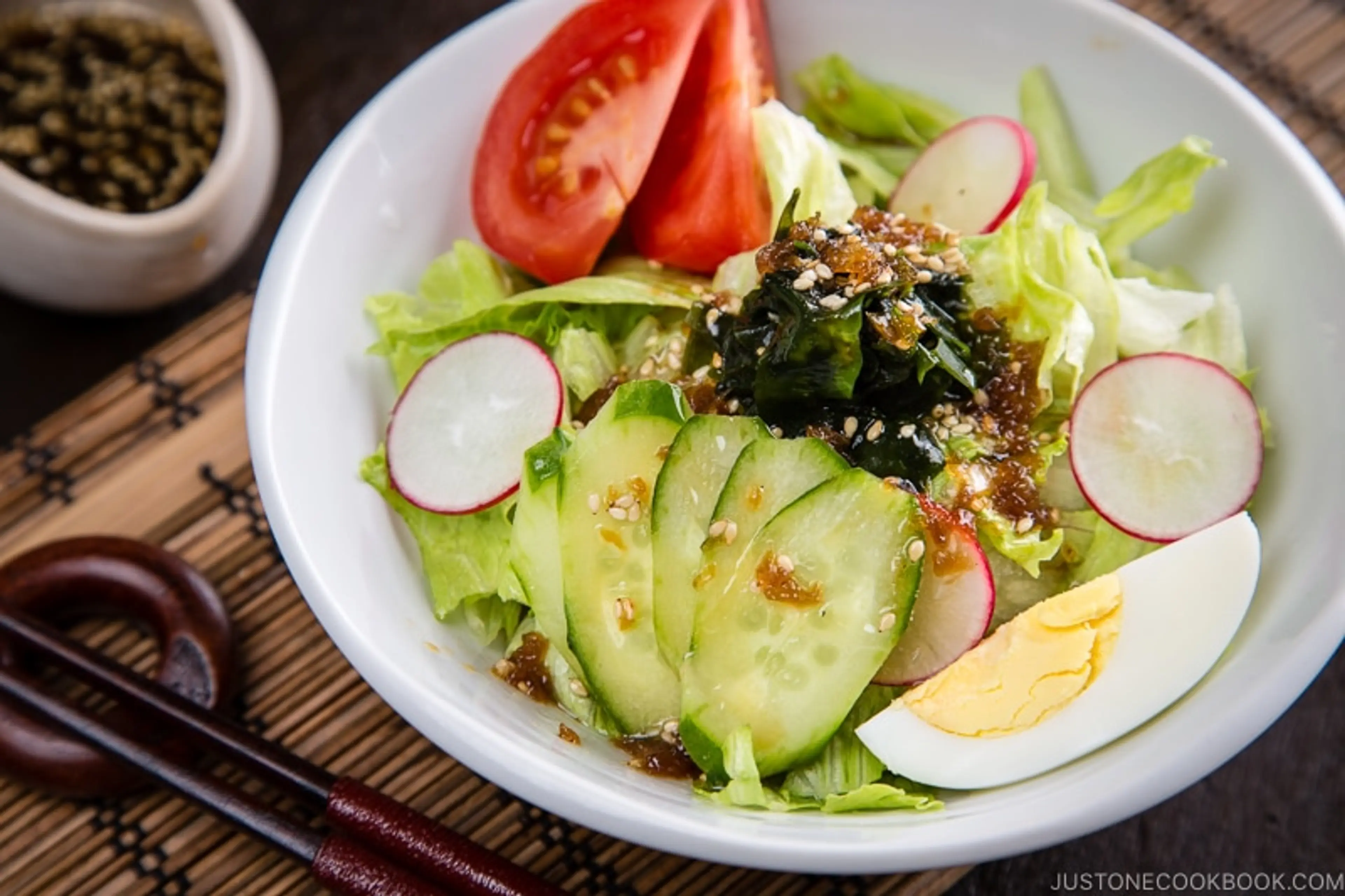 Wafu Dressing (Japanese Salad Dressing)