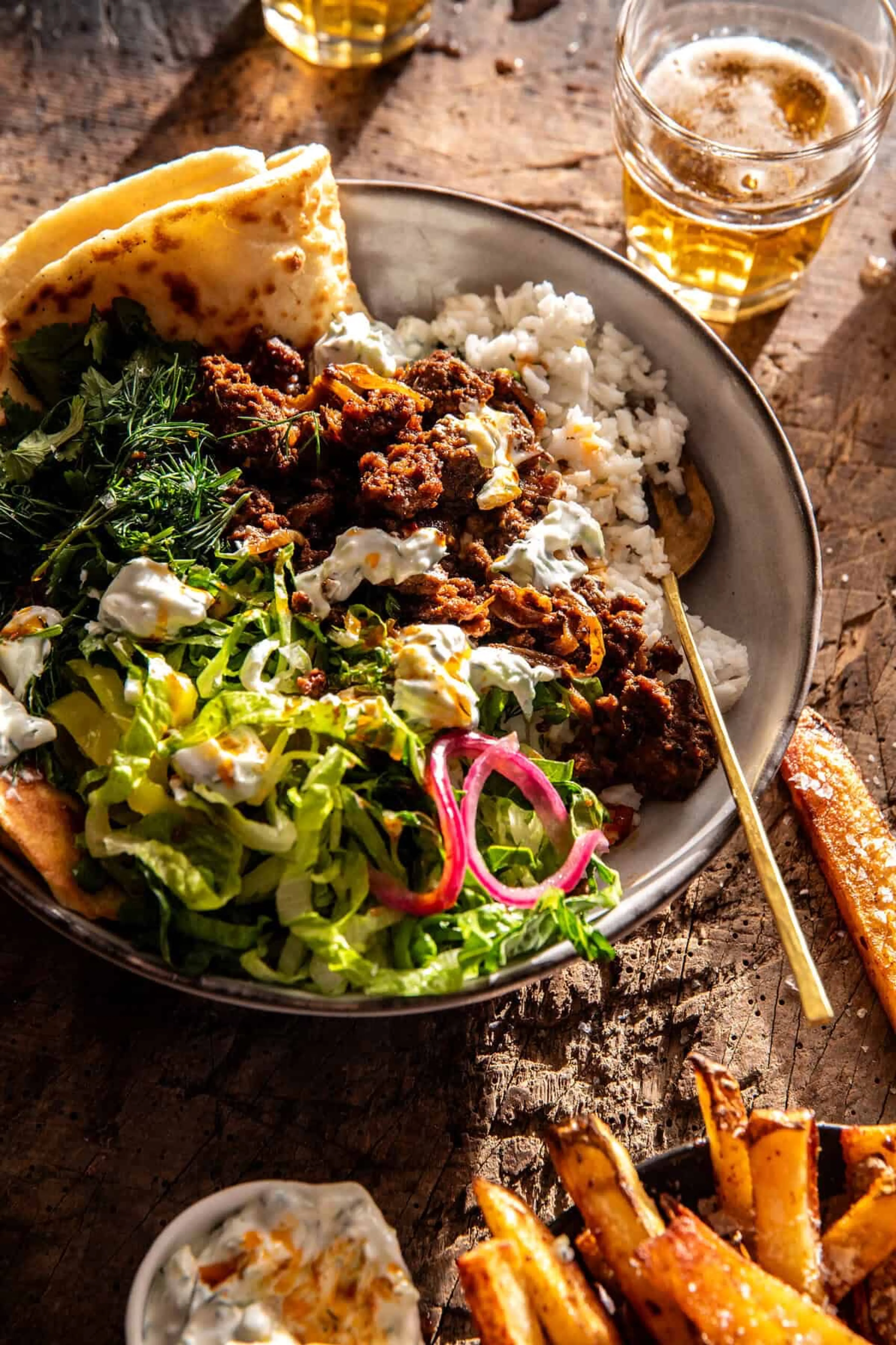 25 Minute Tzatziki Gyro Rice Bowls