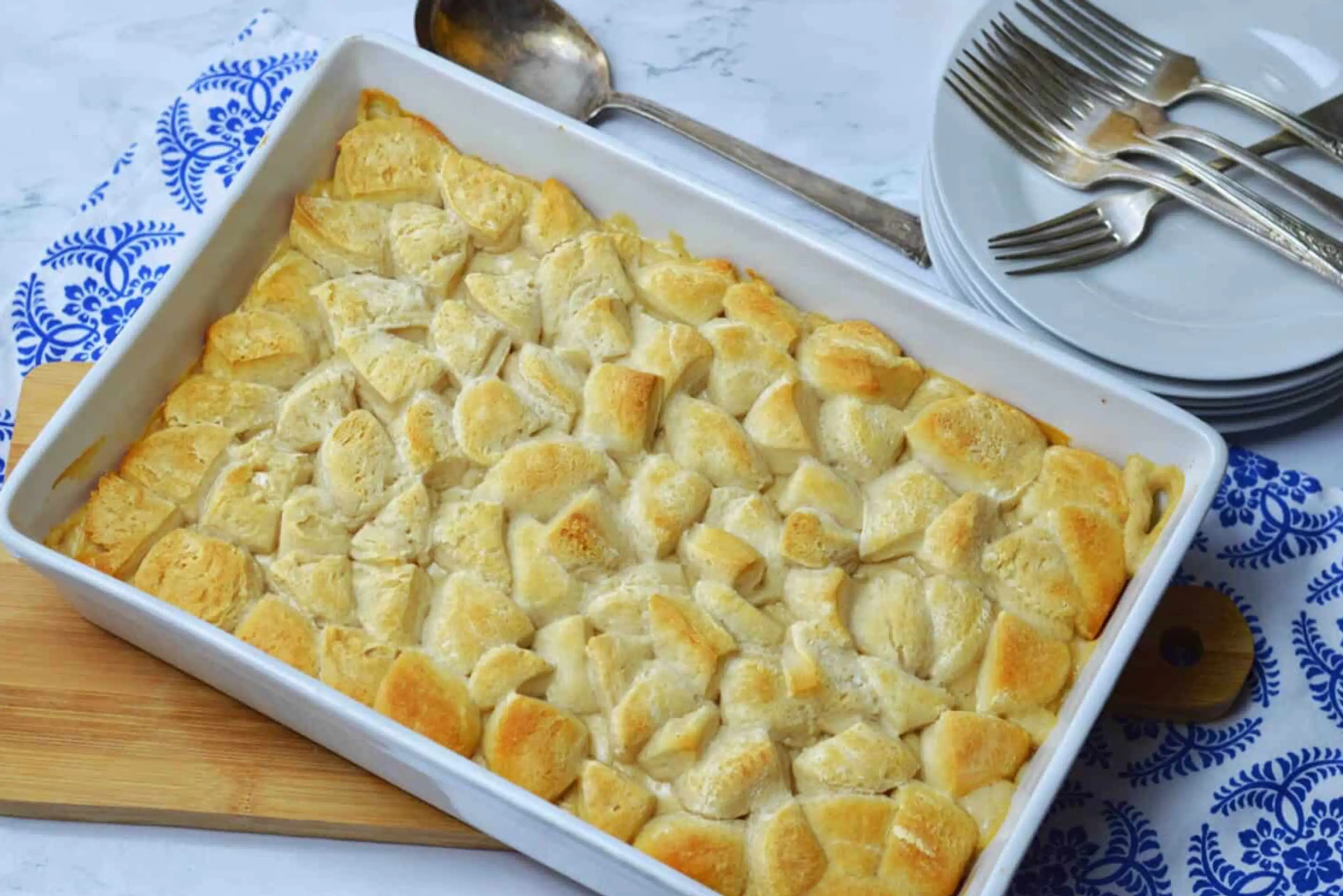 Biscuits and Gravy Casserole