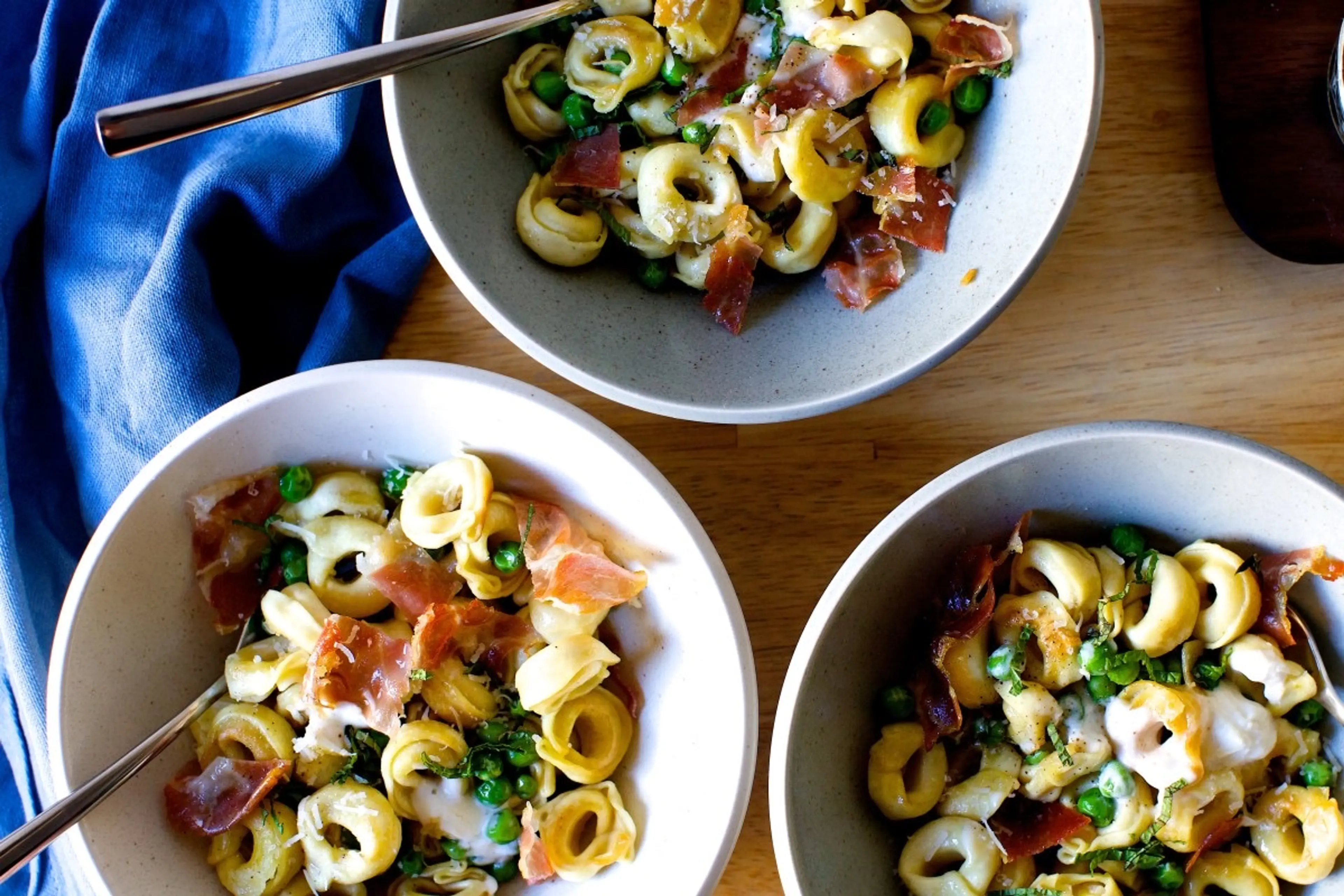 Crispy Tortellini with Peas and Prosciutto