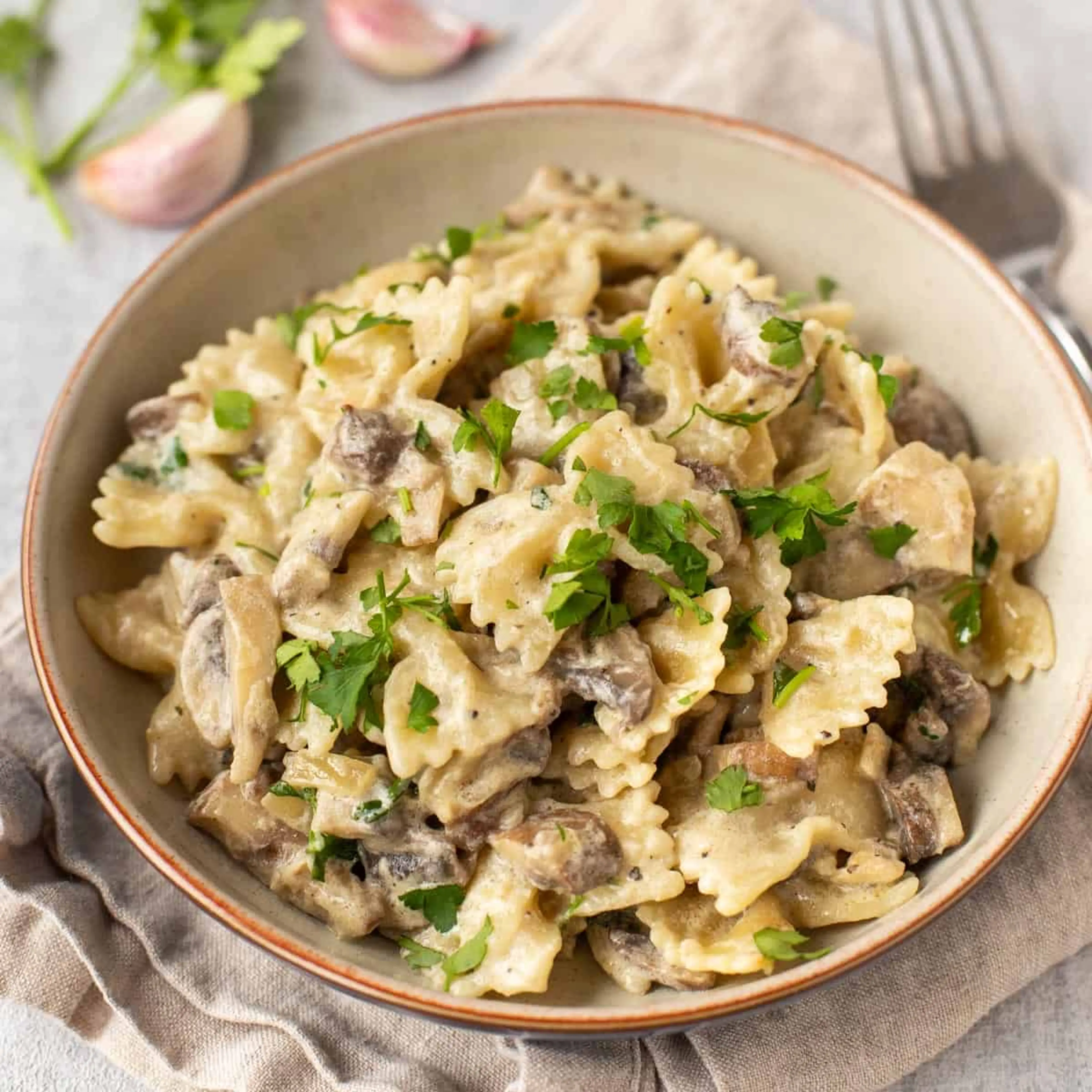 Creamy Mushroom and White Wine Pasta Sauce