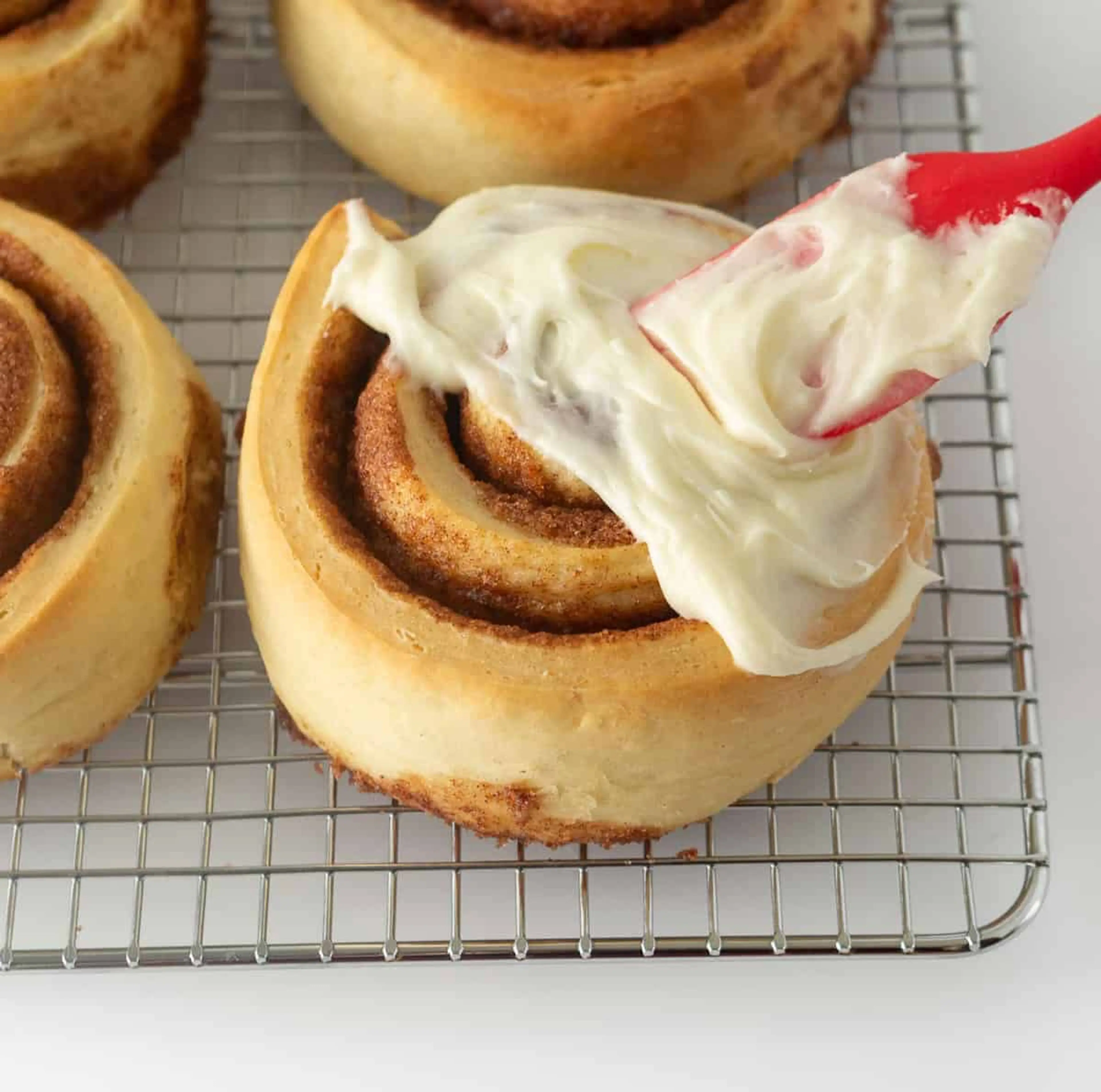 Easy Cream Cheese Frosting for Cinnamon Rolls