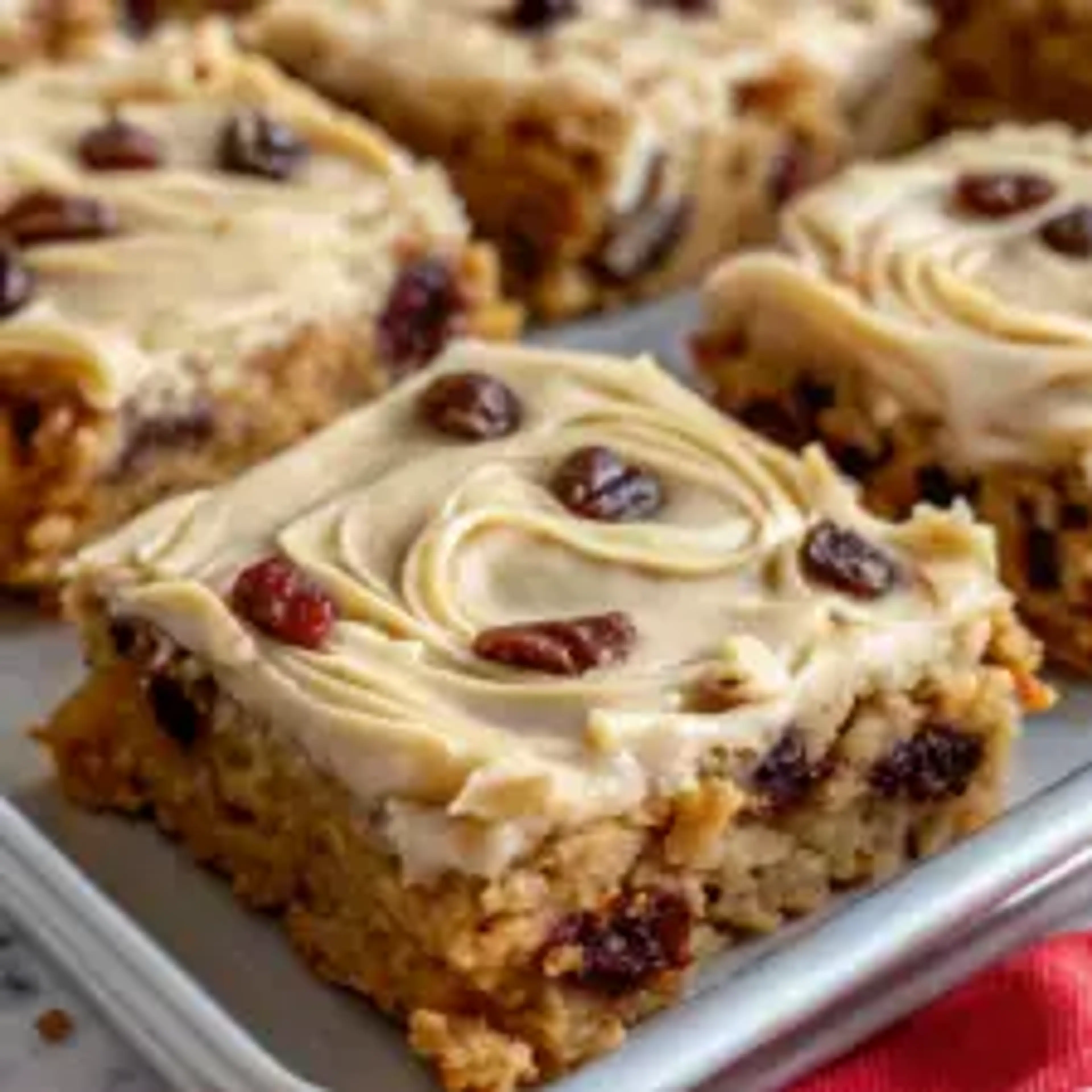 Oatmeal Raisin Cookie Bars