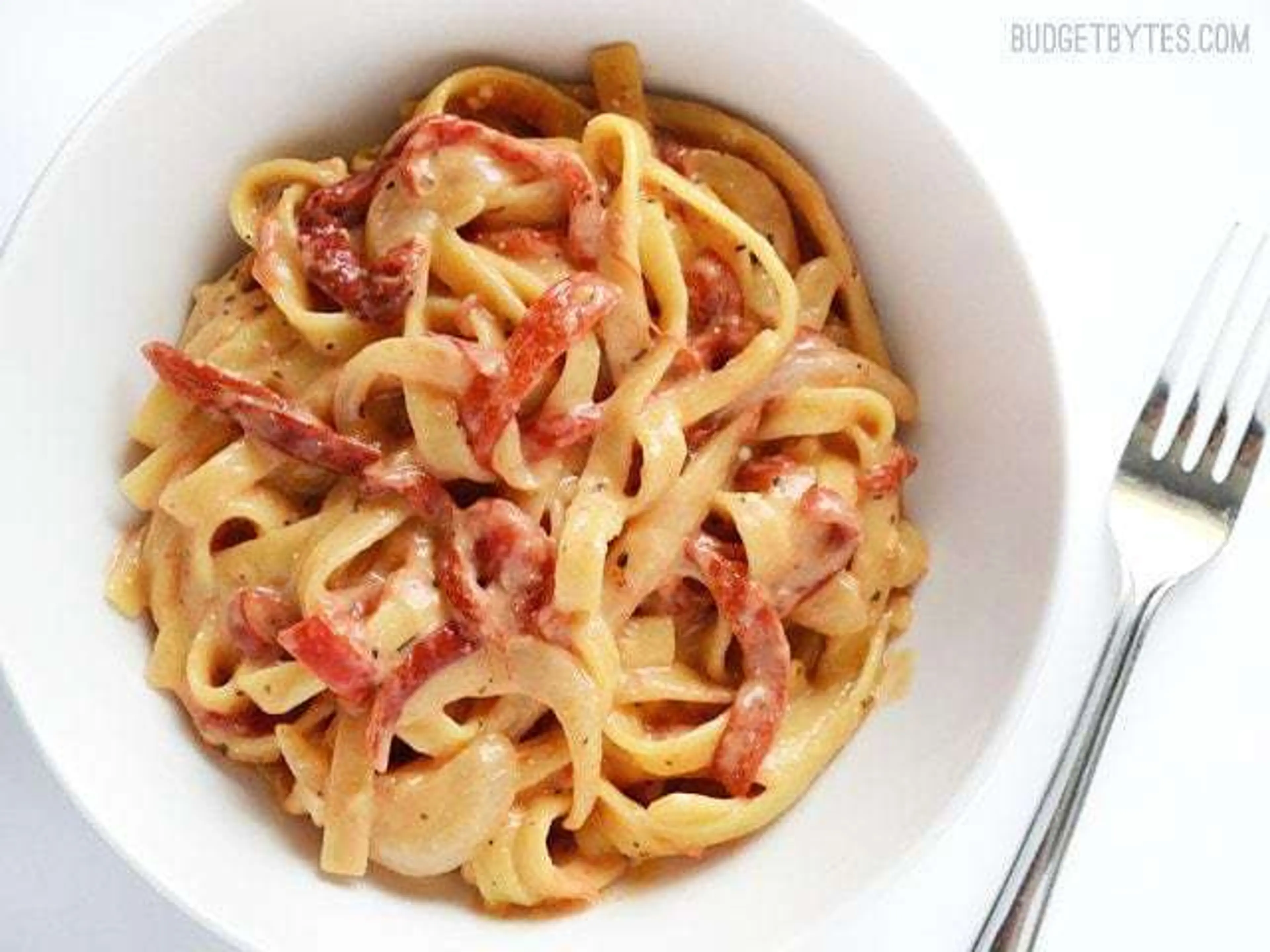 One Pot Roasted Red Pepper Pasta