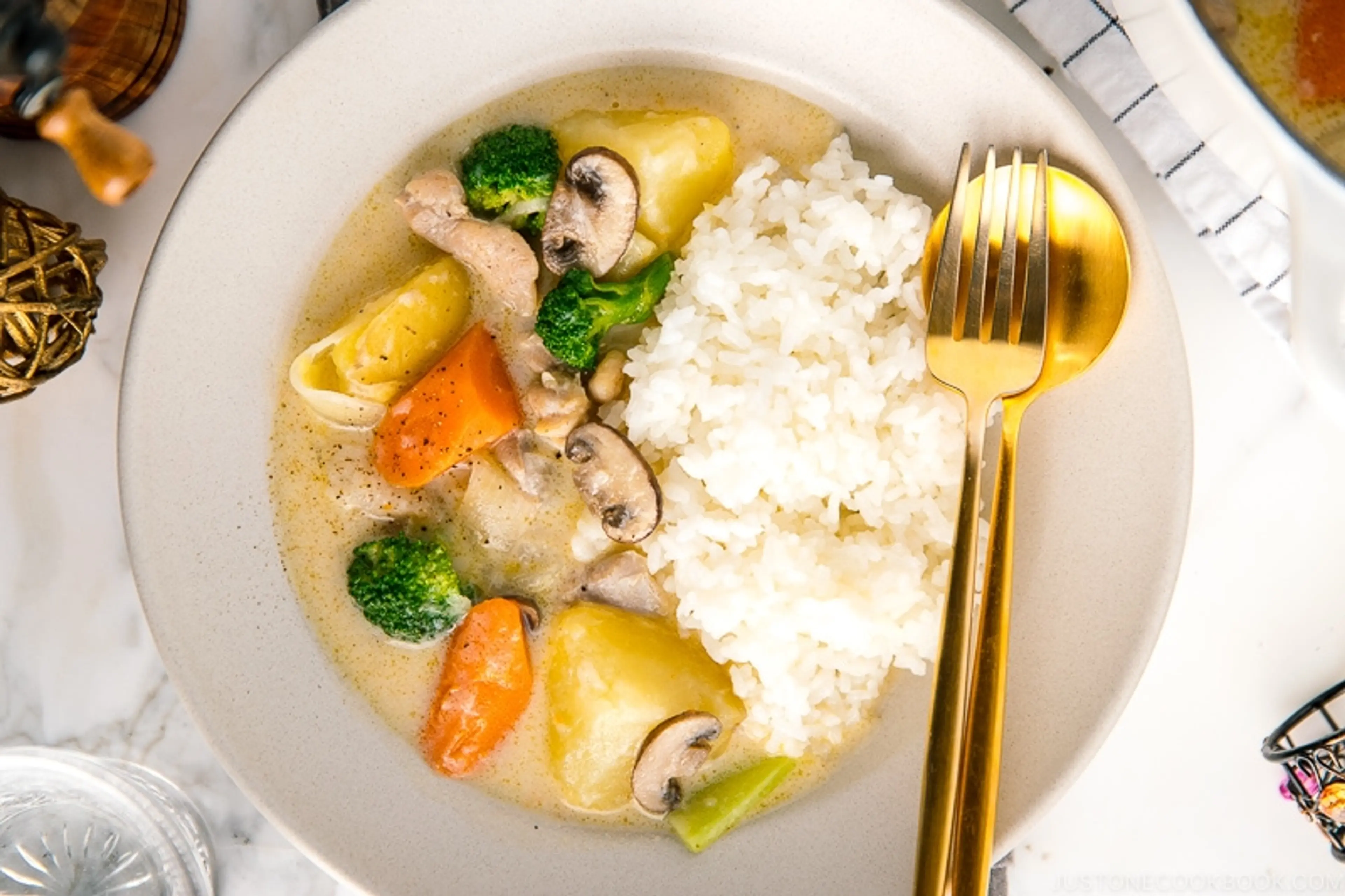 Japanese Cream Stew (White Stew)