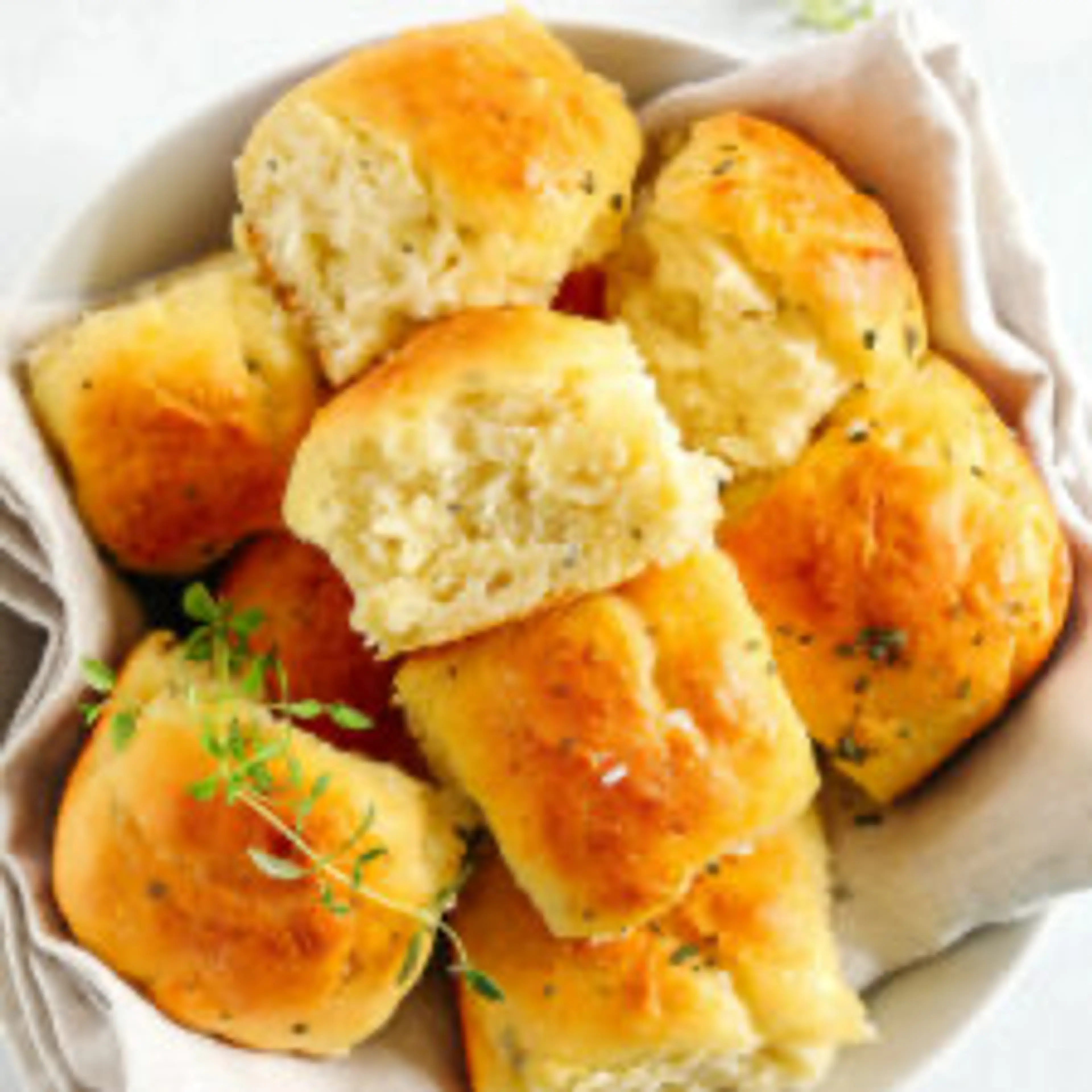 Honey Butter Dinner Rolls