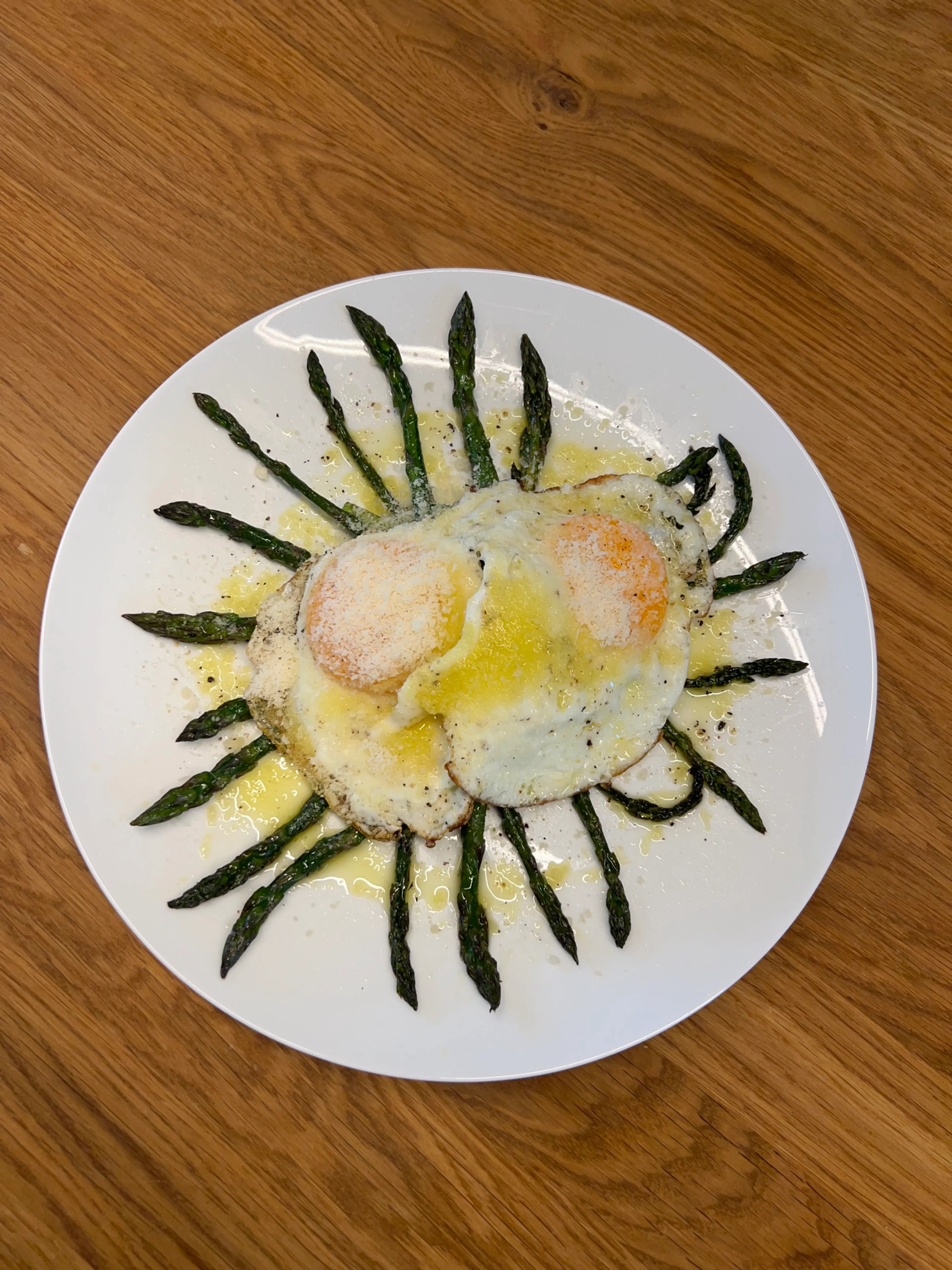 Spargel alla Milanese