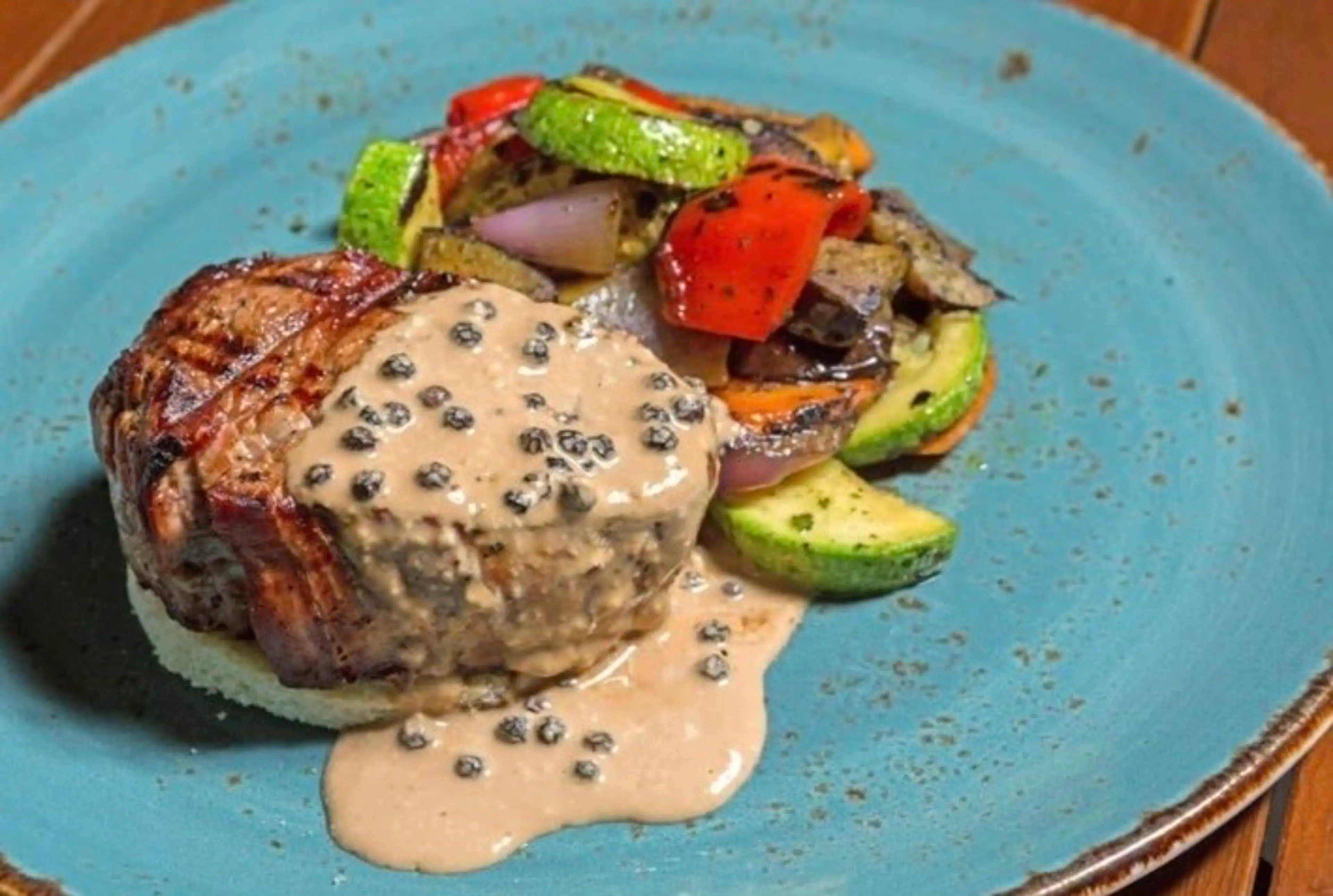 Filet Mignon with Peppercorn Sauce