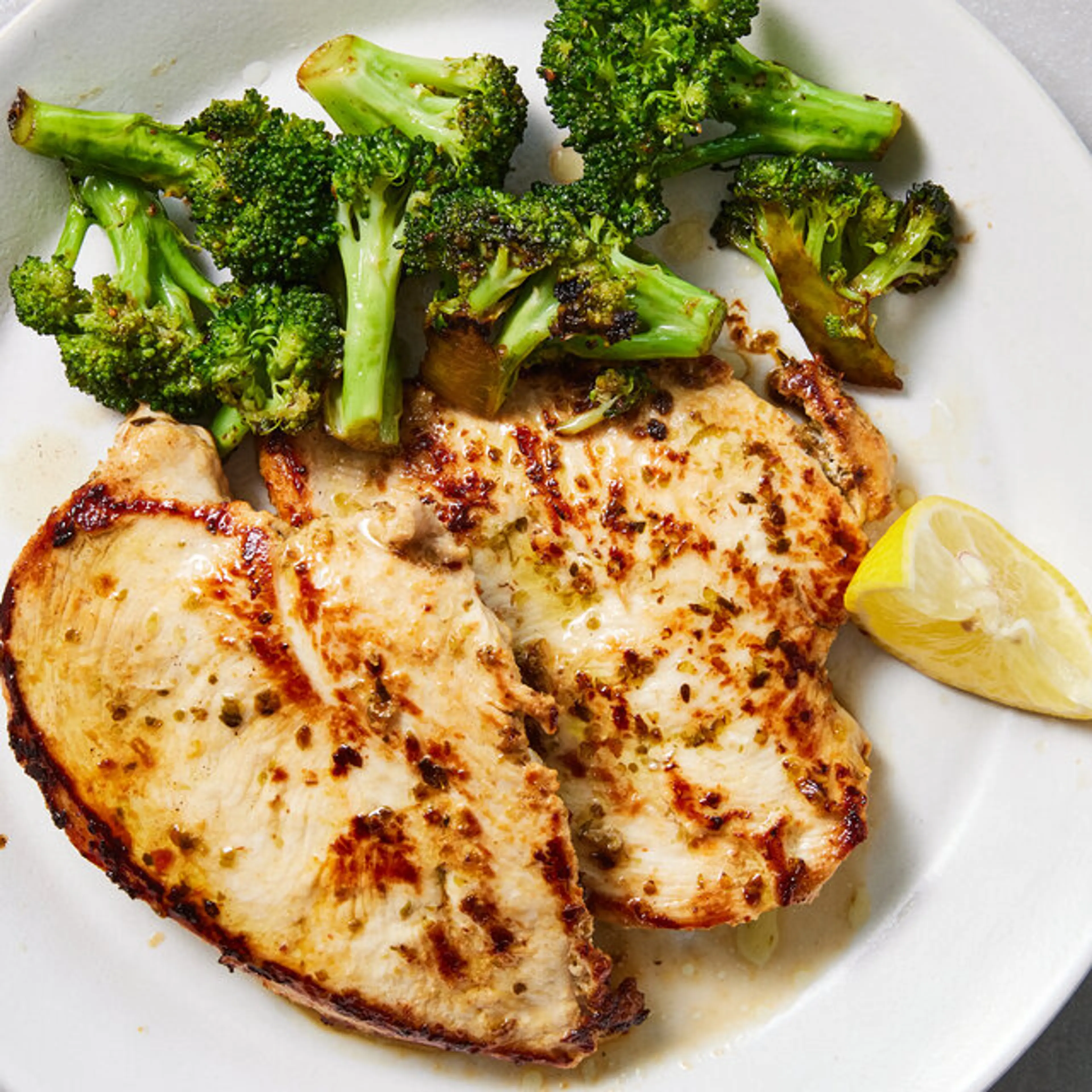 Spiedie Chicken Breasts With Buttered Broccoli