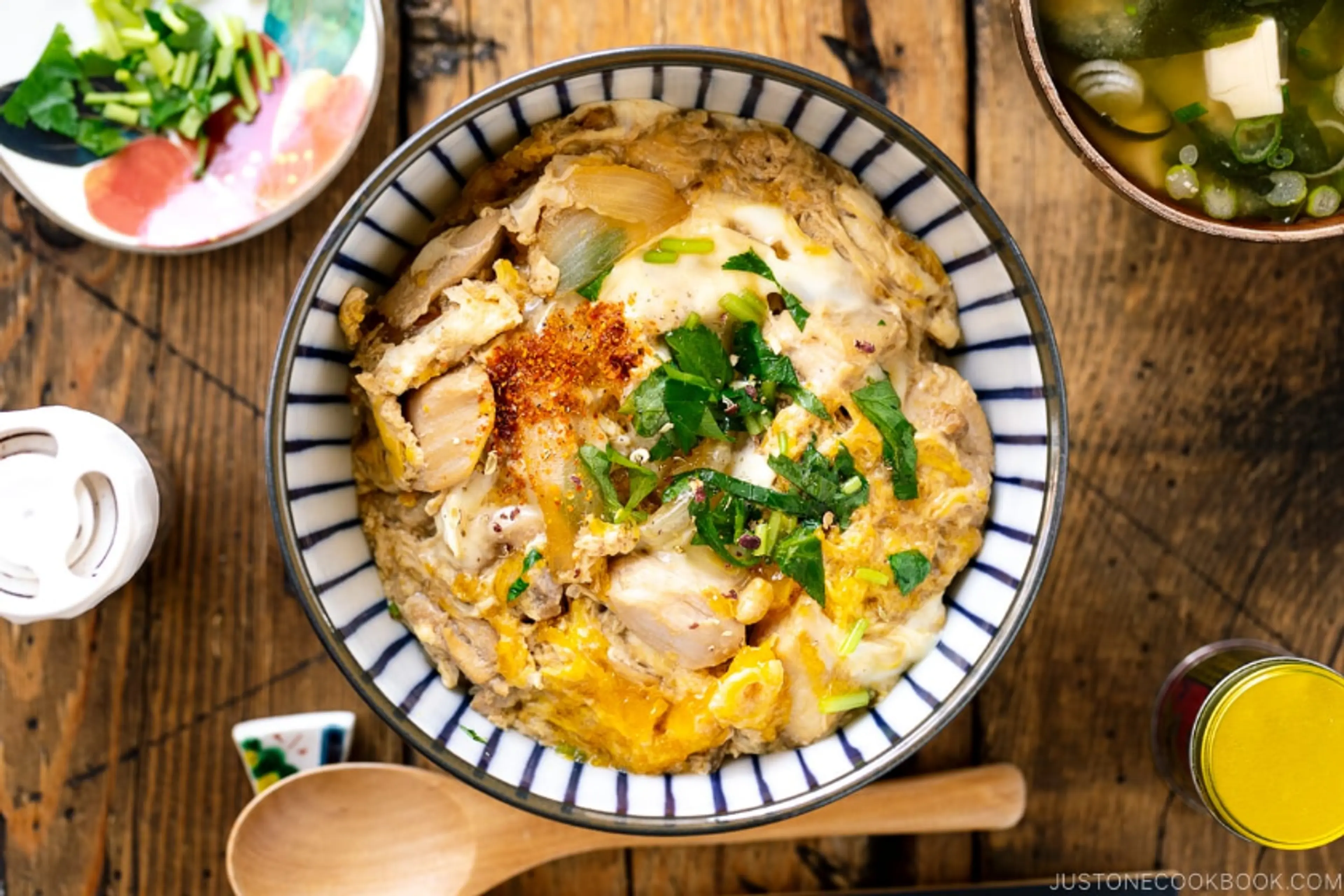 Oyakodon (Chicken and Egg Rice Bowl)