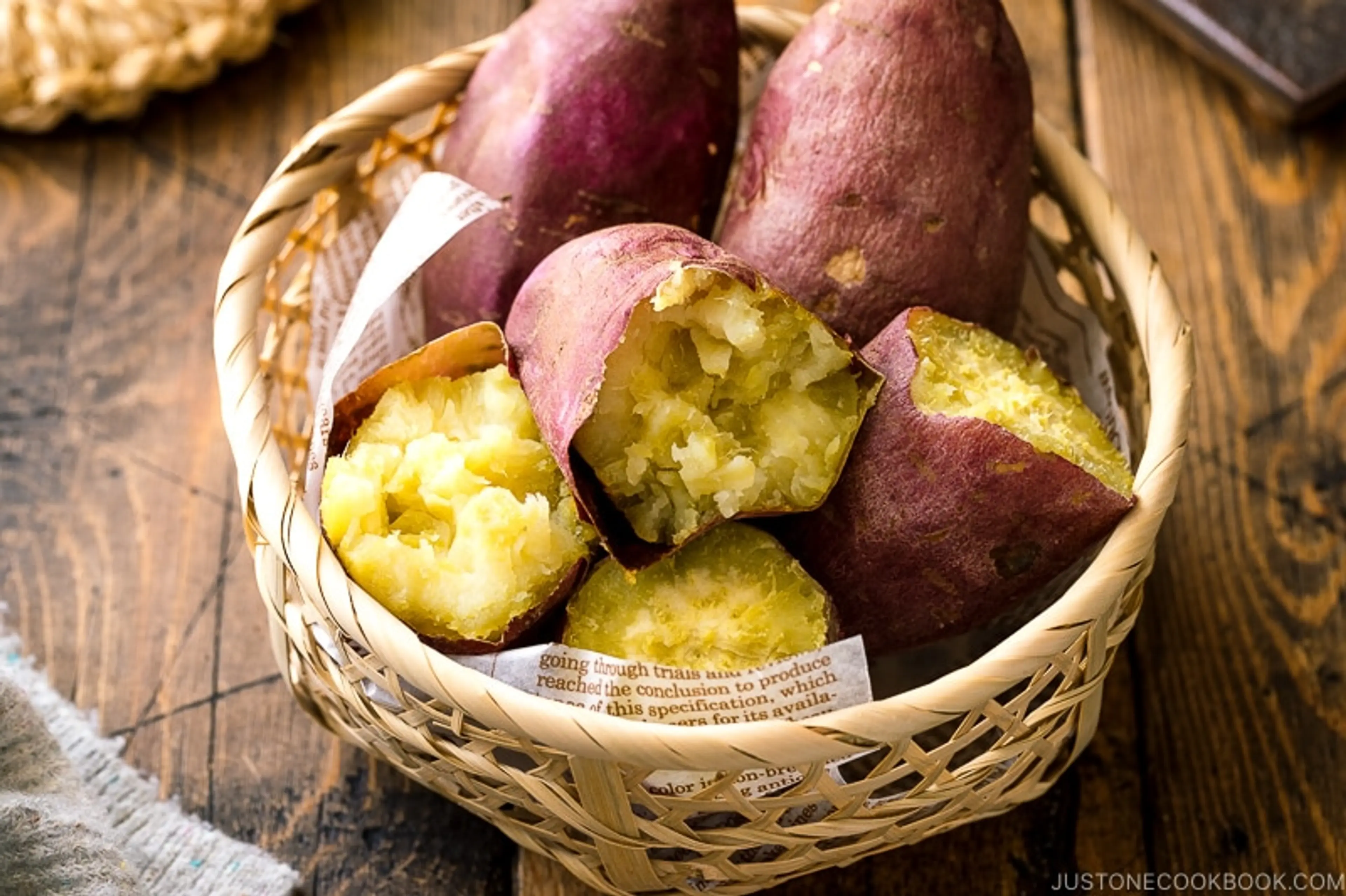 Baked Japanese Sweet Potatoes (Yaki Imo)