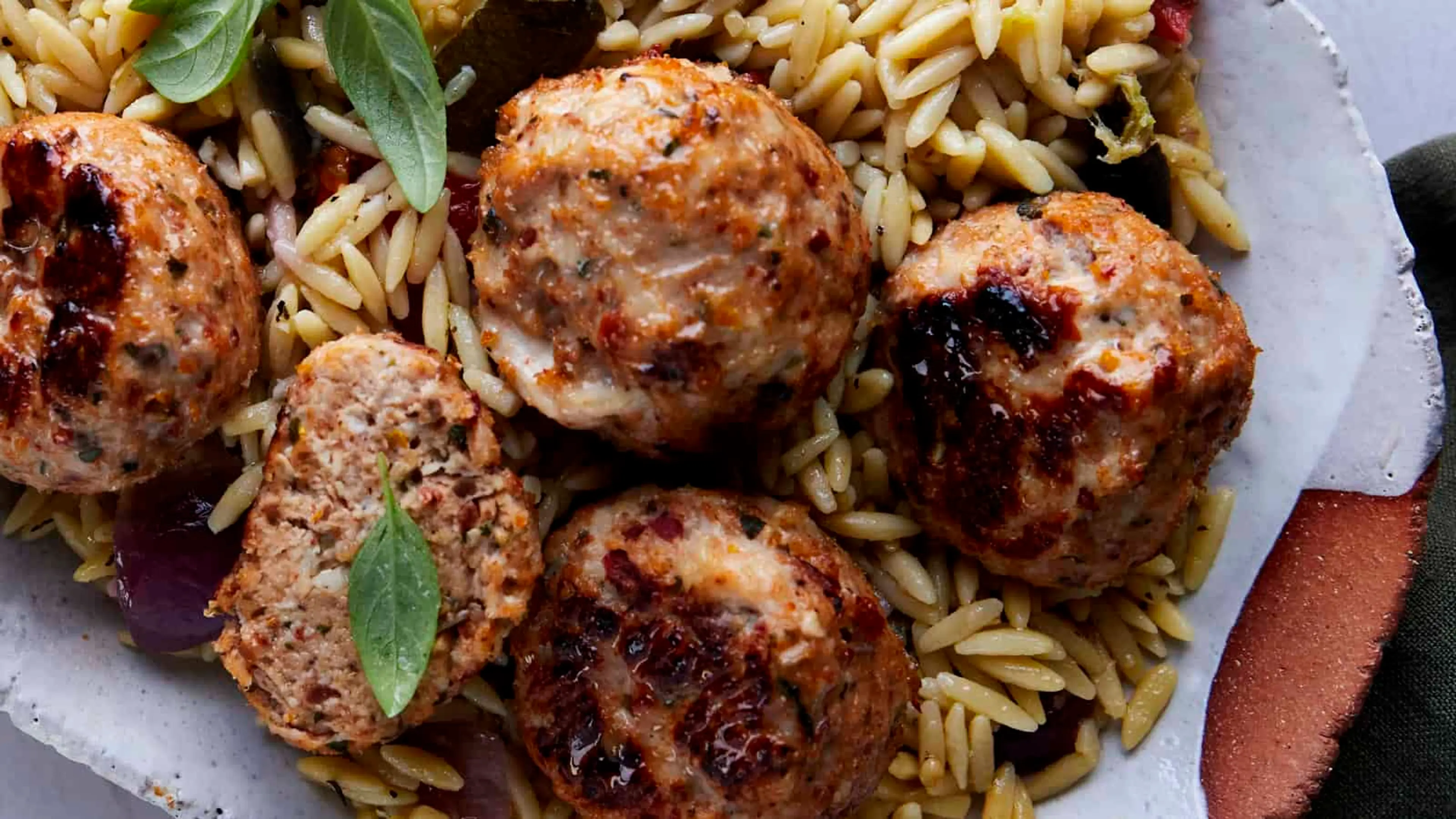 Mediterranean Sun-Dried Tomato Chicken Meatballs