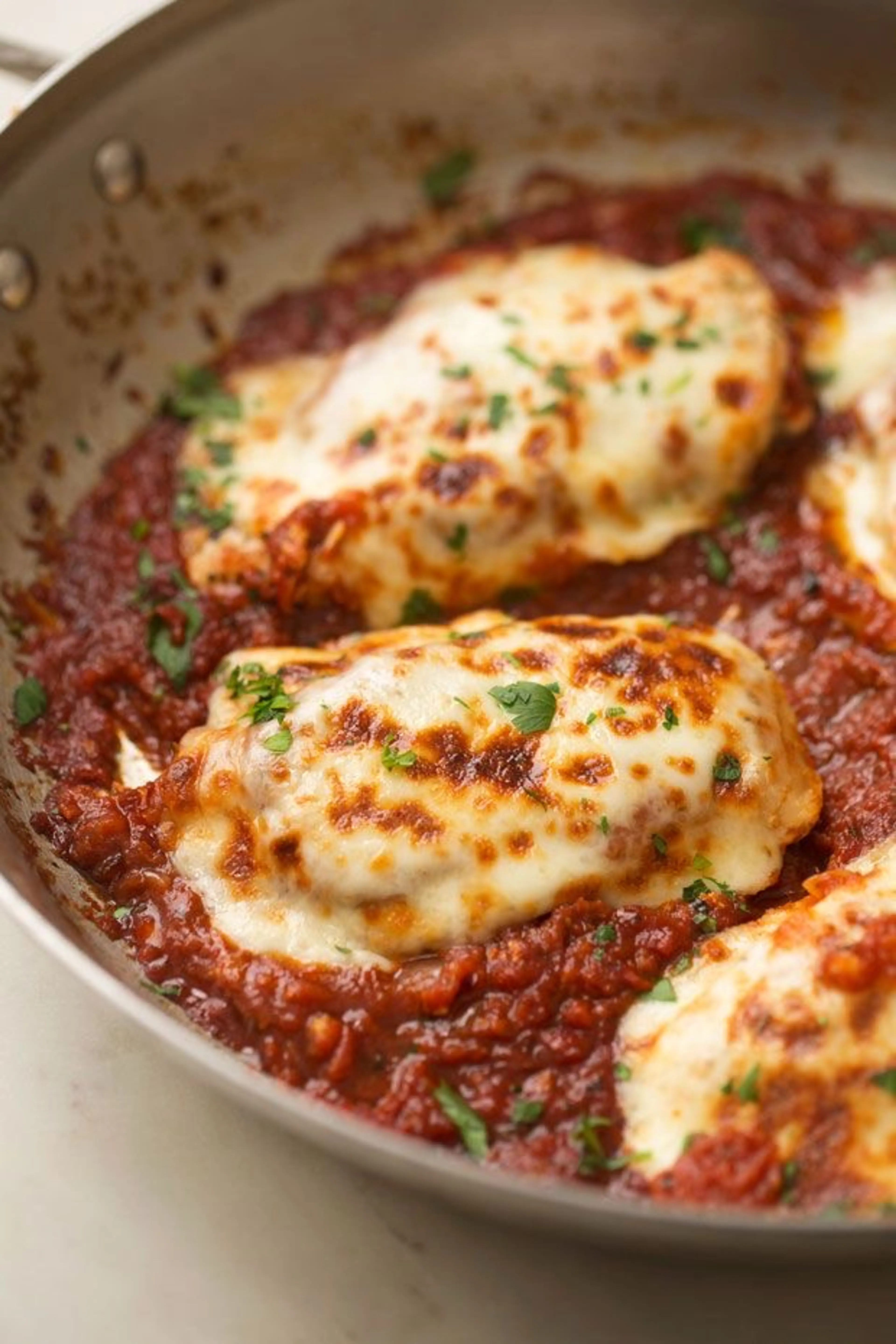 30 Minute Mozzarella Chicken in Homemade Tomato Sauce