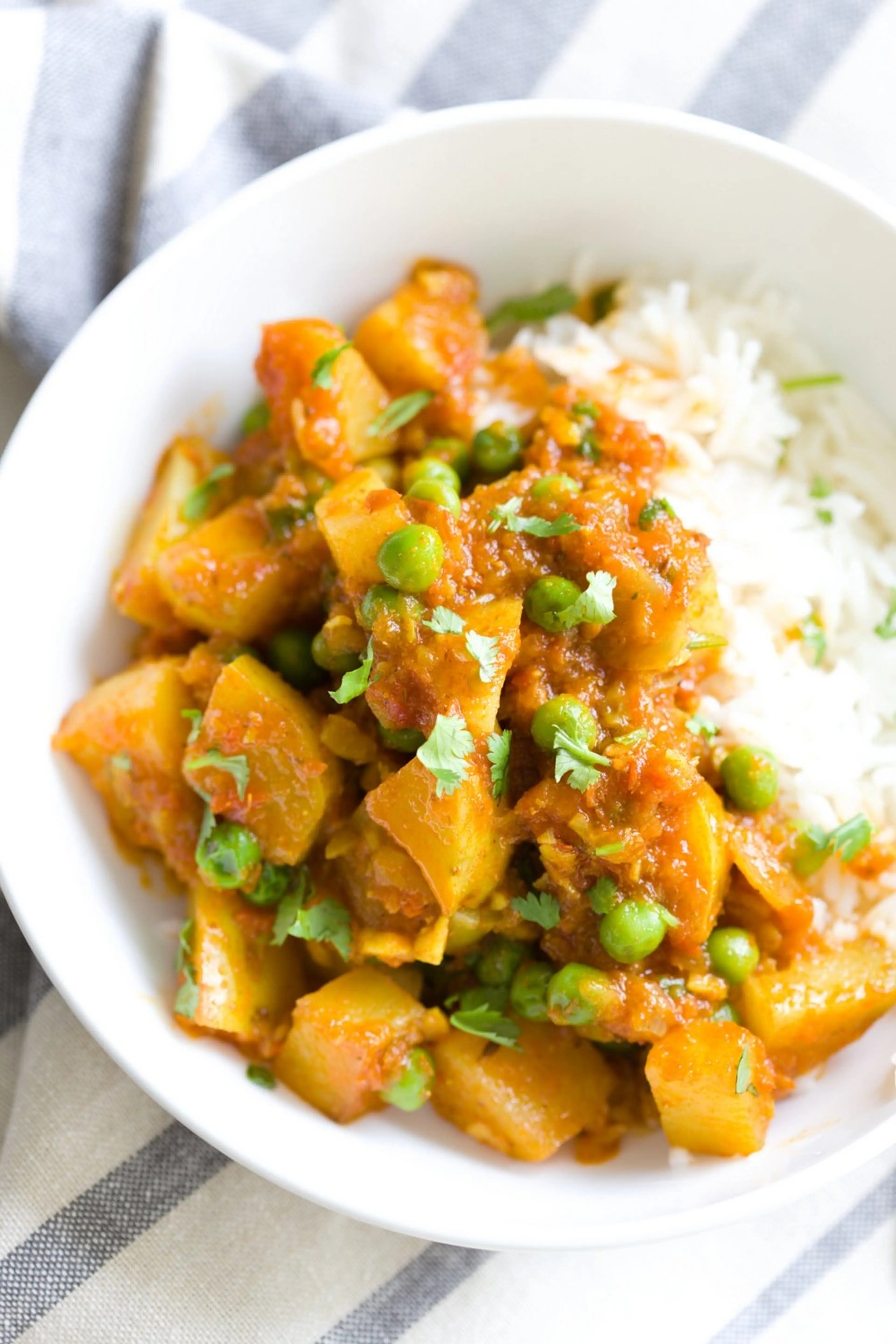 Mums Aloo Matar