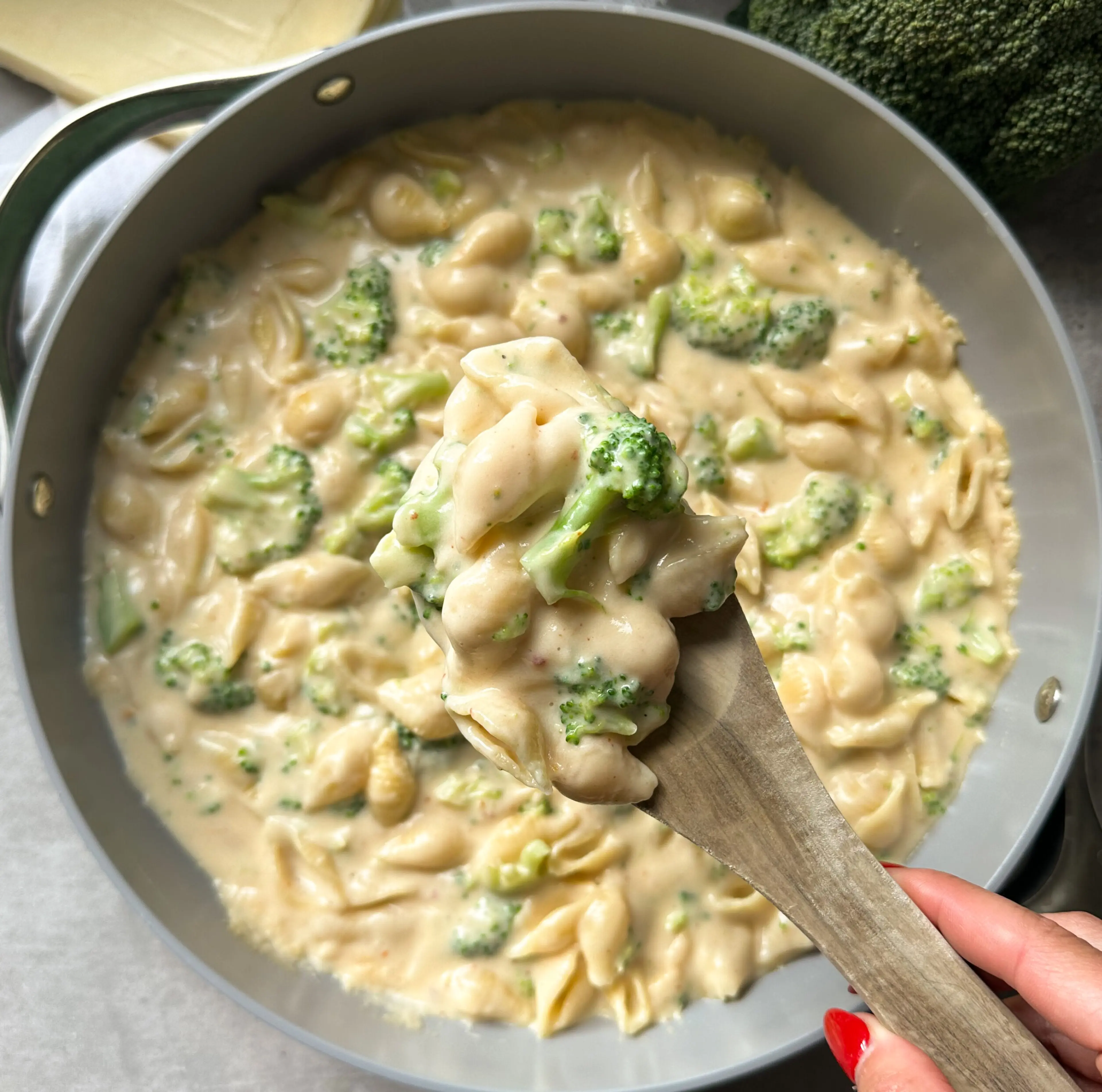 White Cheddar Broccoli Mac and Cheese