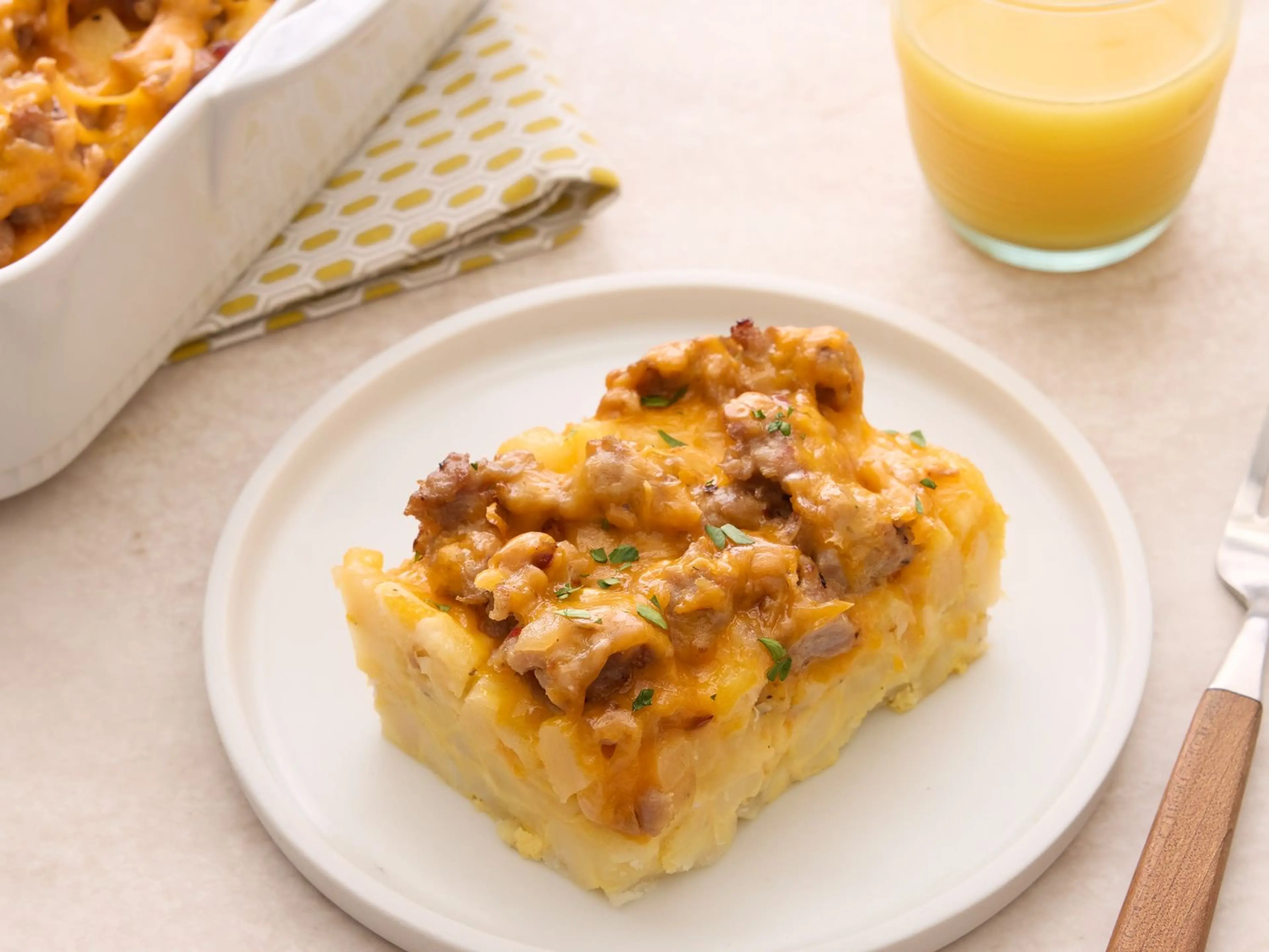 Best Breakfast Casserole (Hash Browns & Eggs)