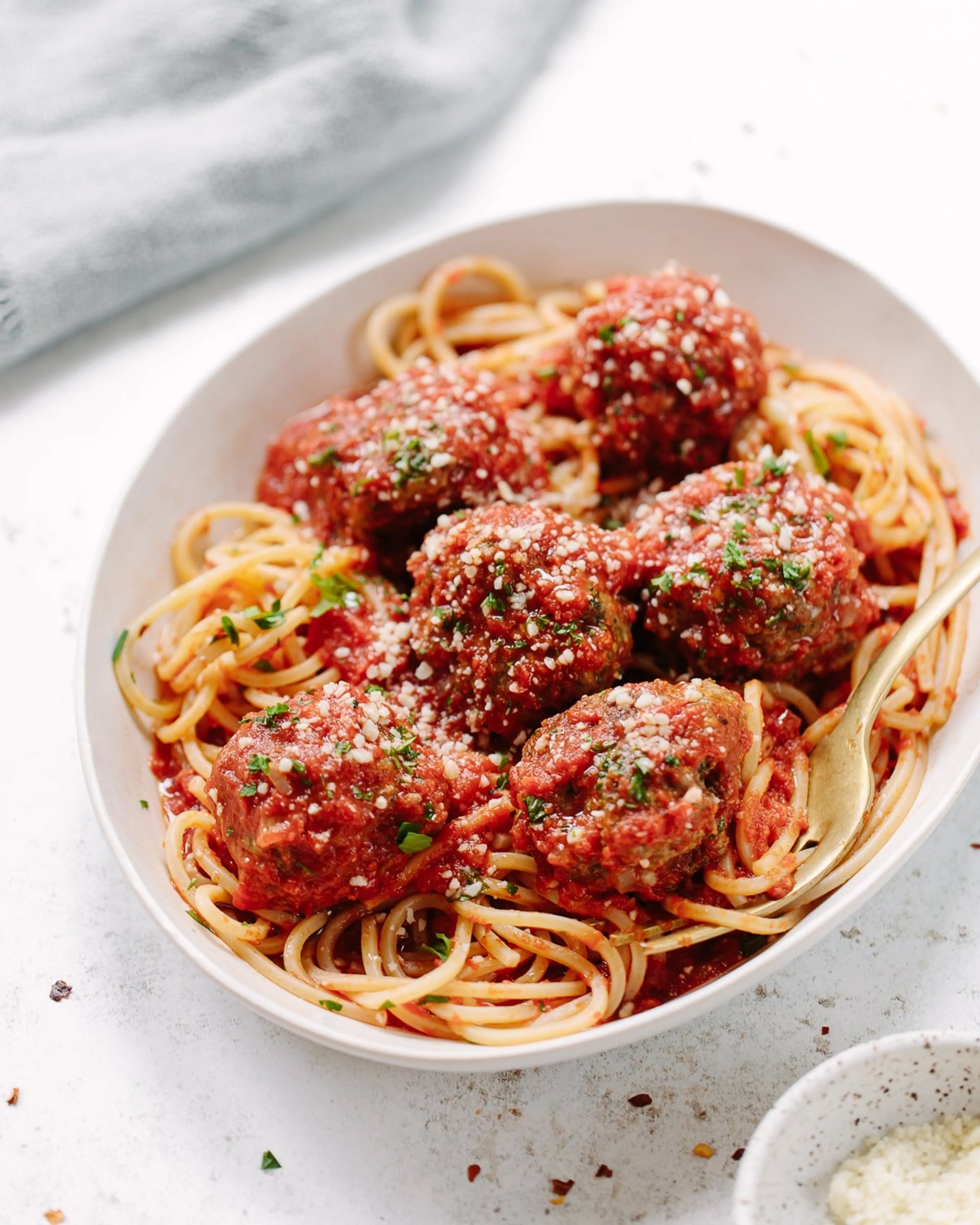 Classic Italian Meatballs (Tender and Juicy!)
