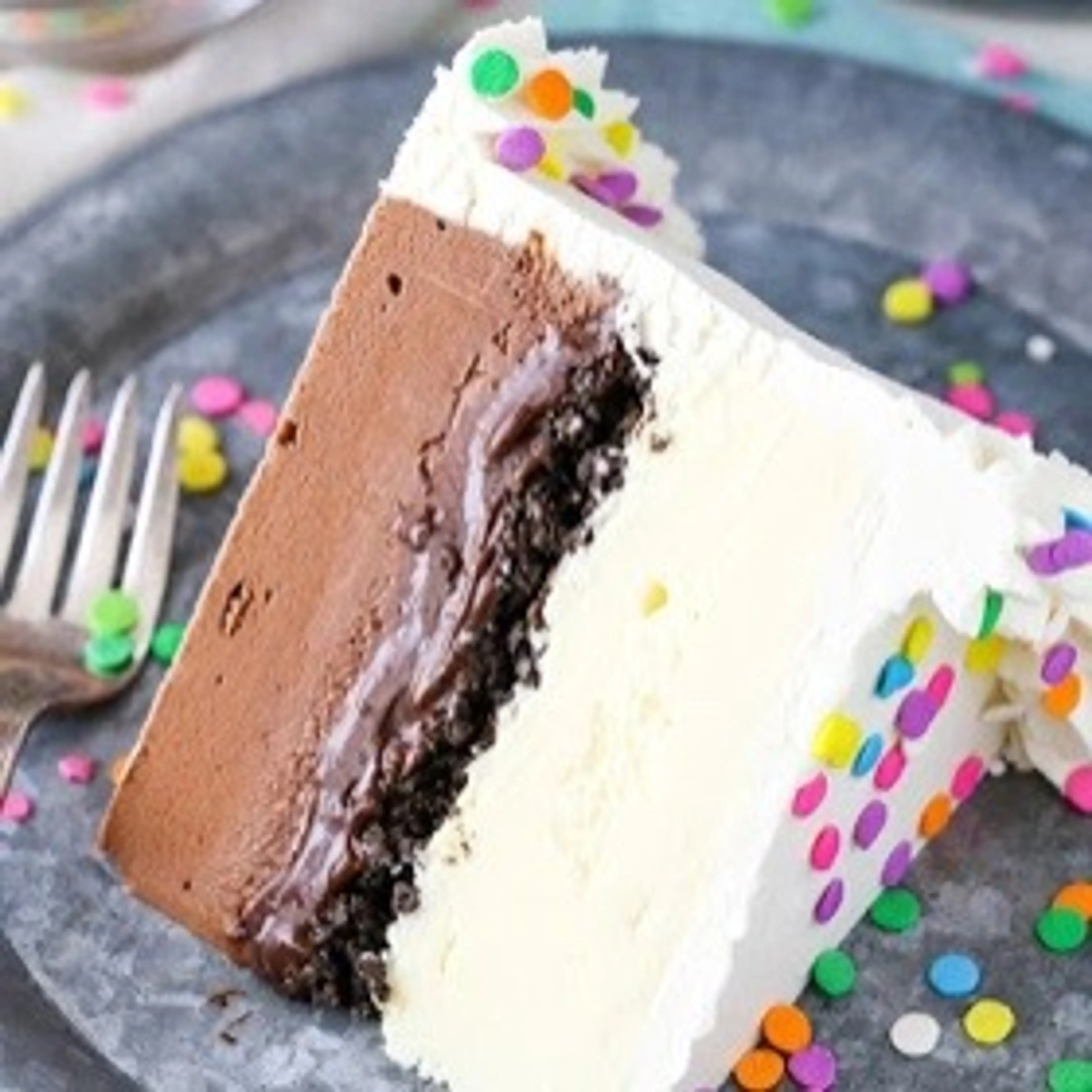 Copycat Dairy Queen Ice Cream Cake