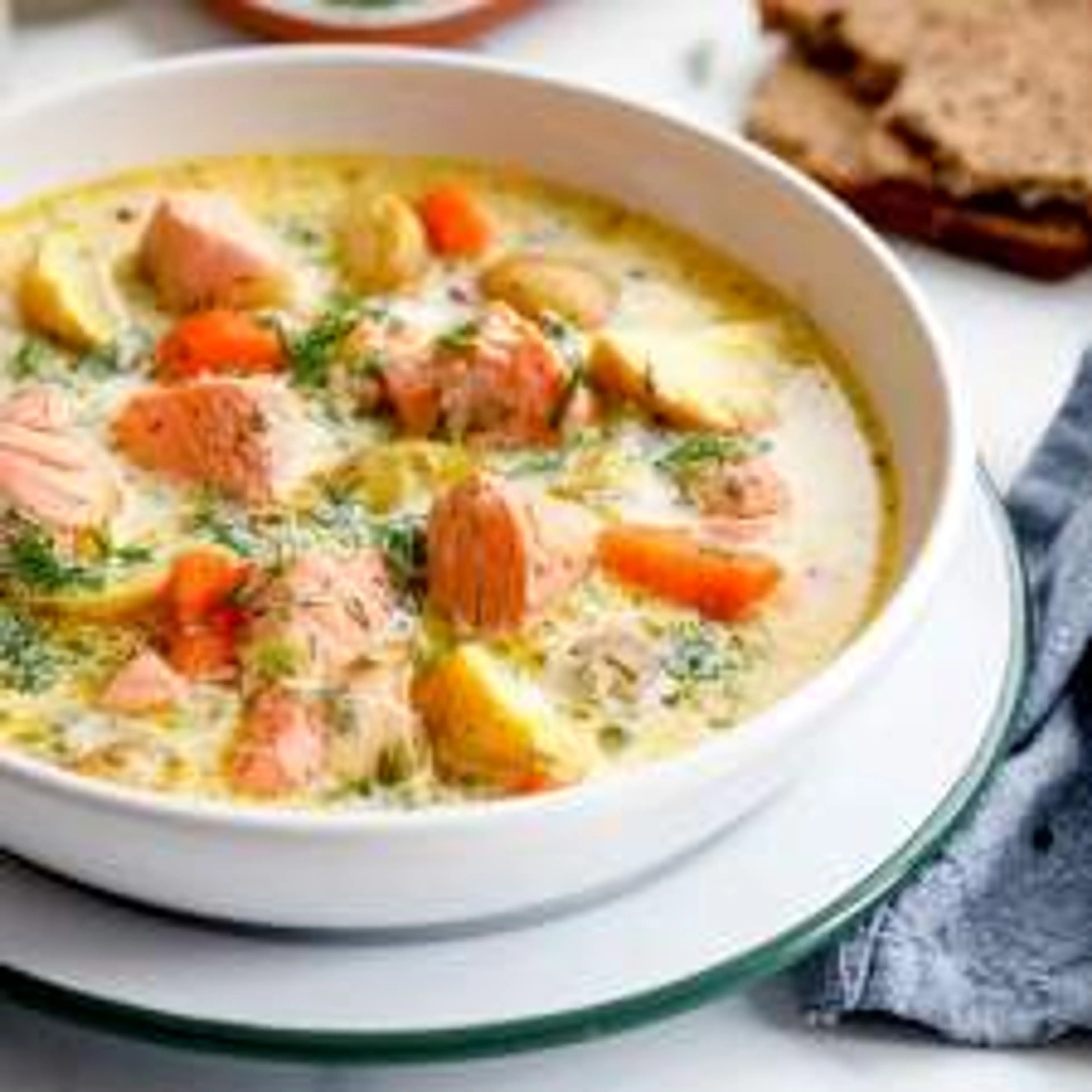 Finnish Salmon Soup (Lohikeitto)