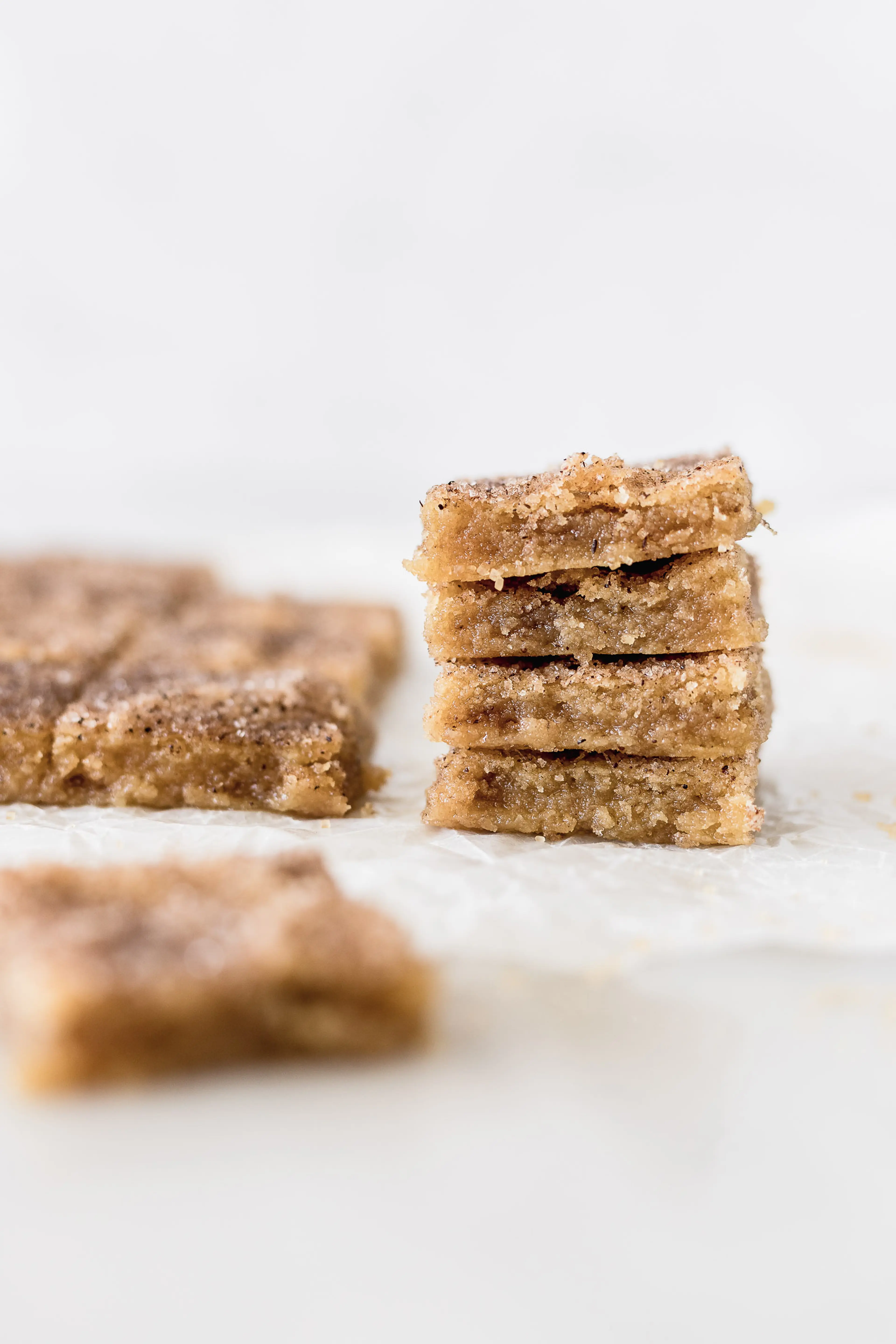 Cinnamon Sugar Blondies