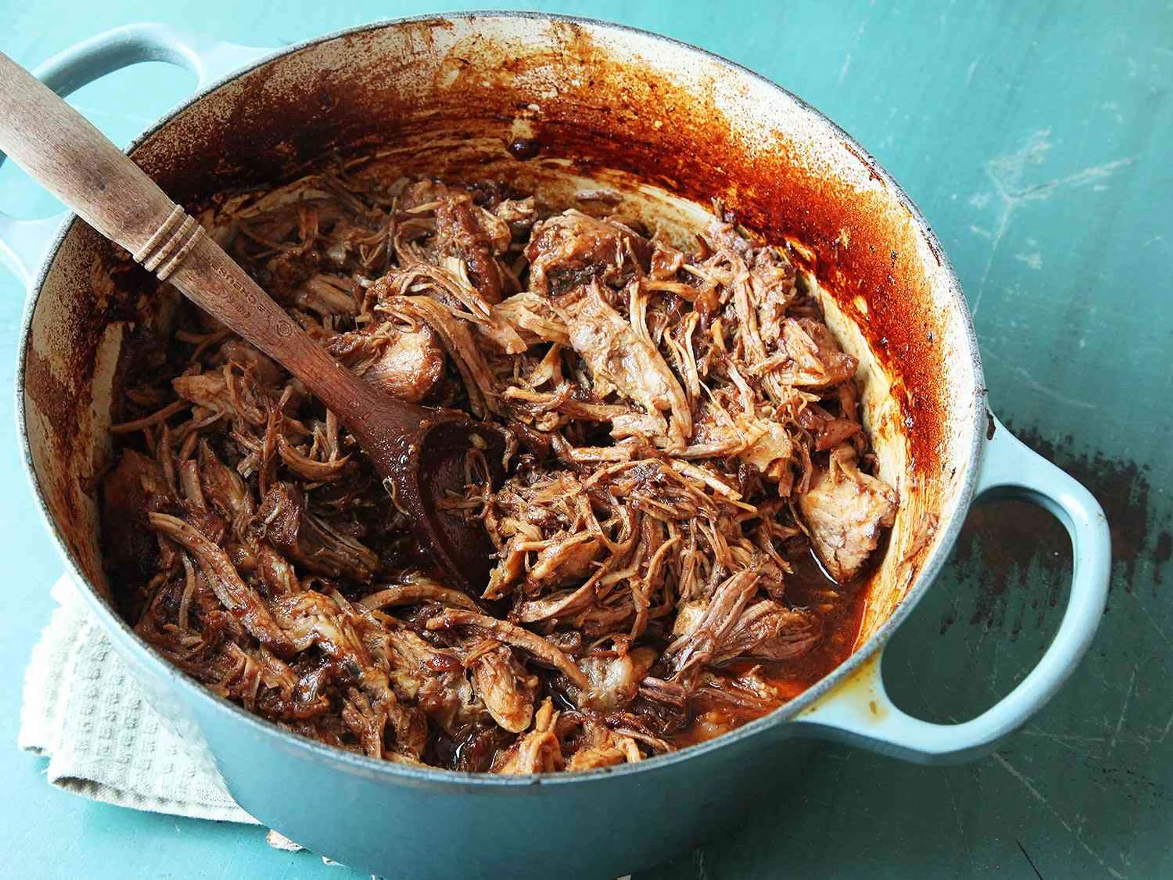 Easy Oven-Cooked Pulled Pork Recipe