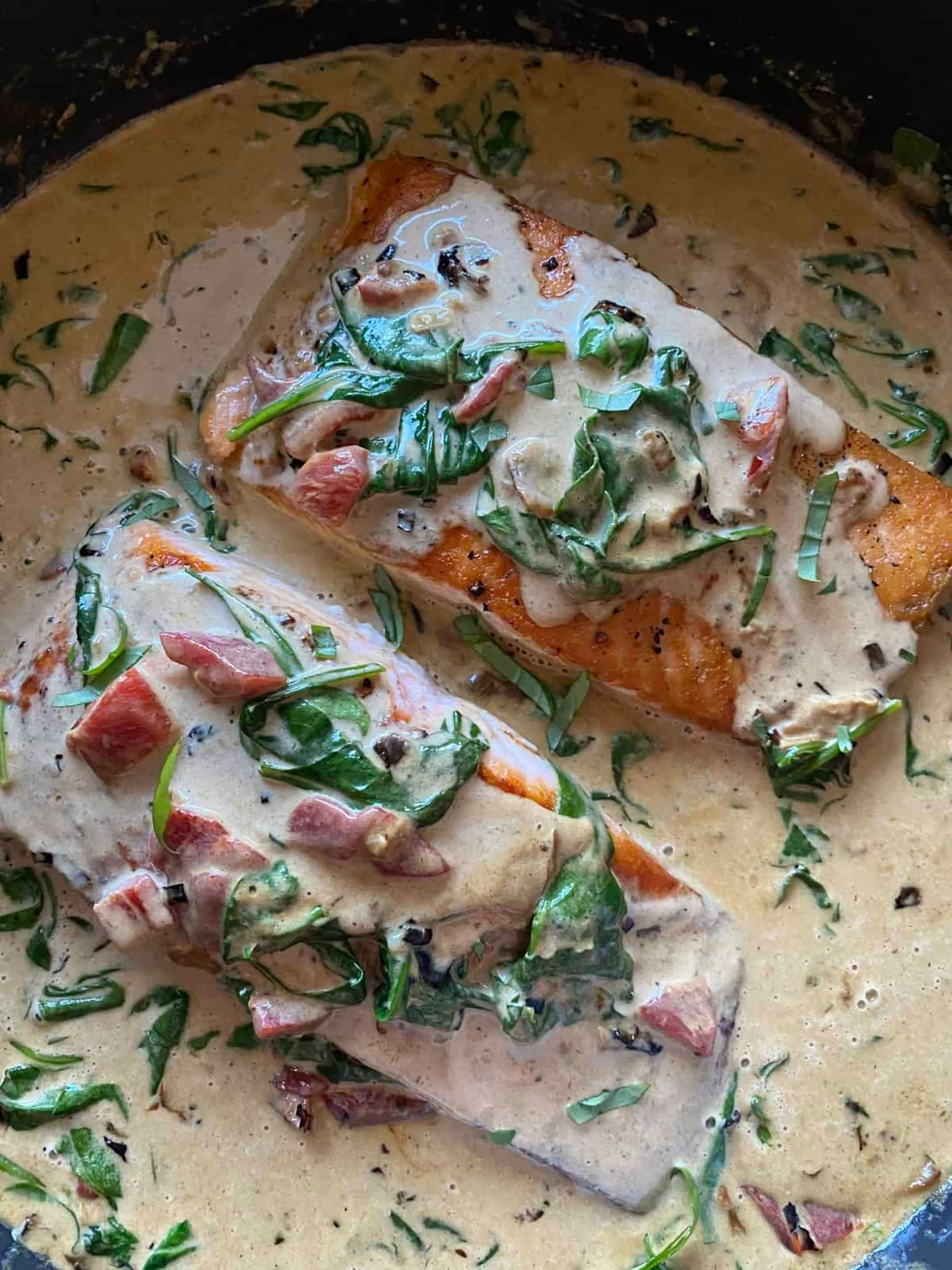 One Pan Creamy Garlic Salmon