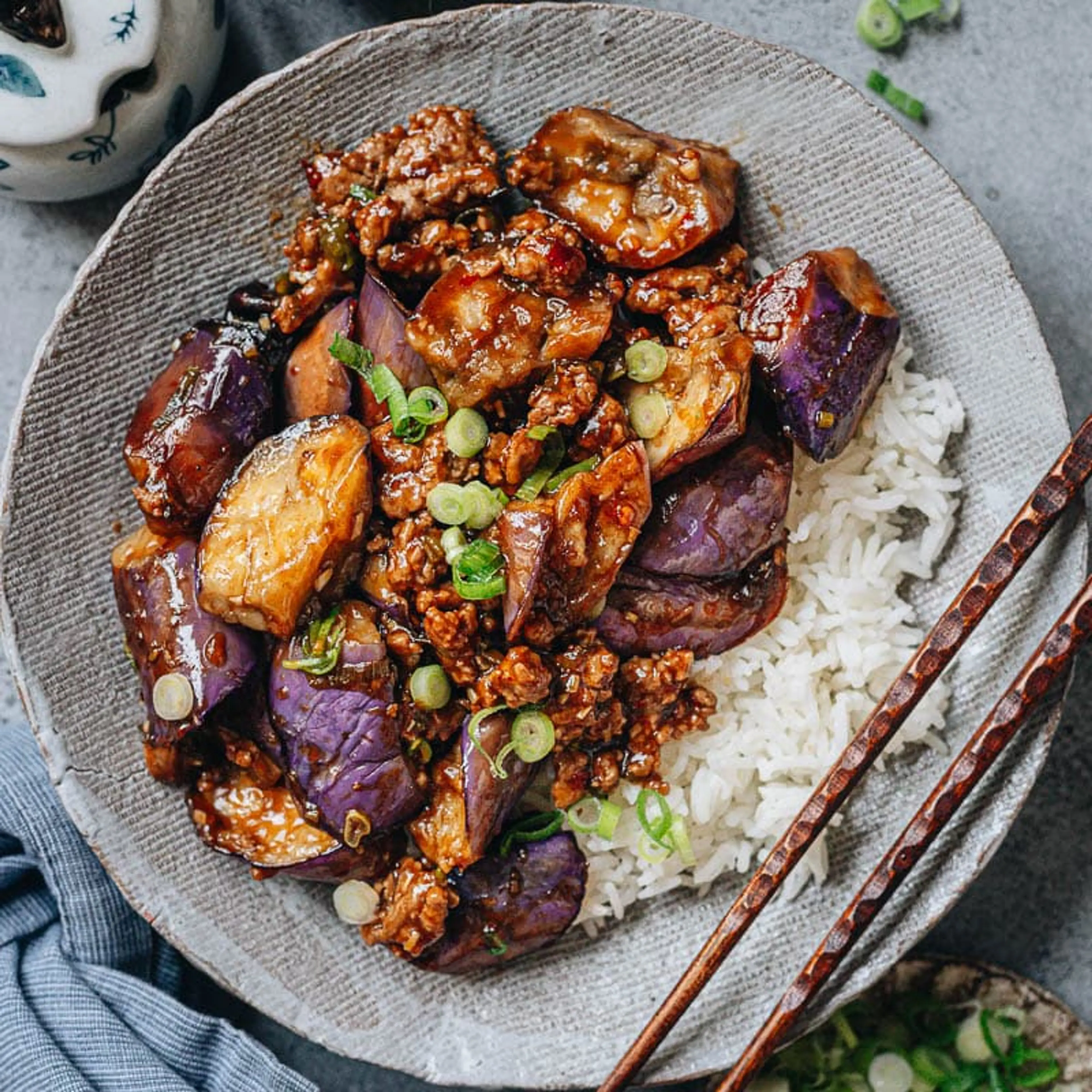 Yu Xiang Eggplant (鱼香茄子, Sichuan Eggplant Stir Fry)