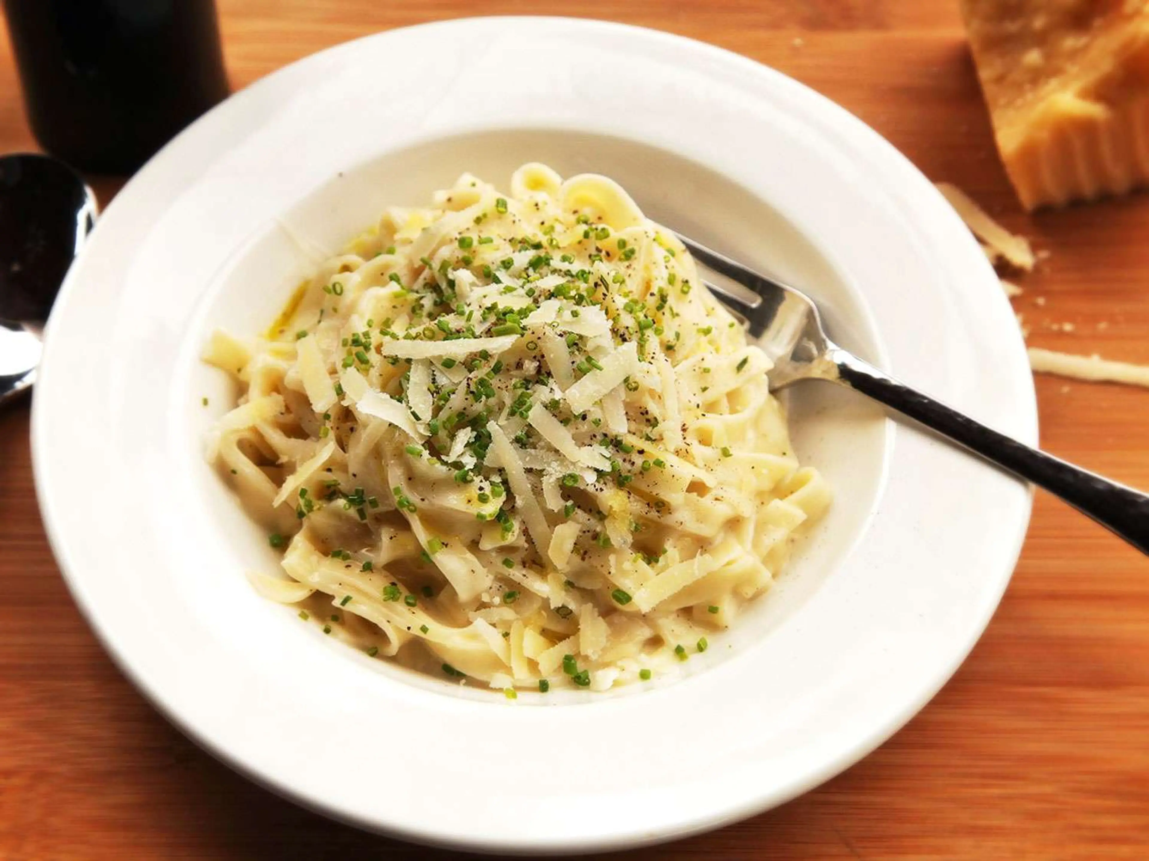 Lighter Fettuccine Alfredo Recipe