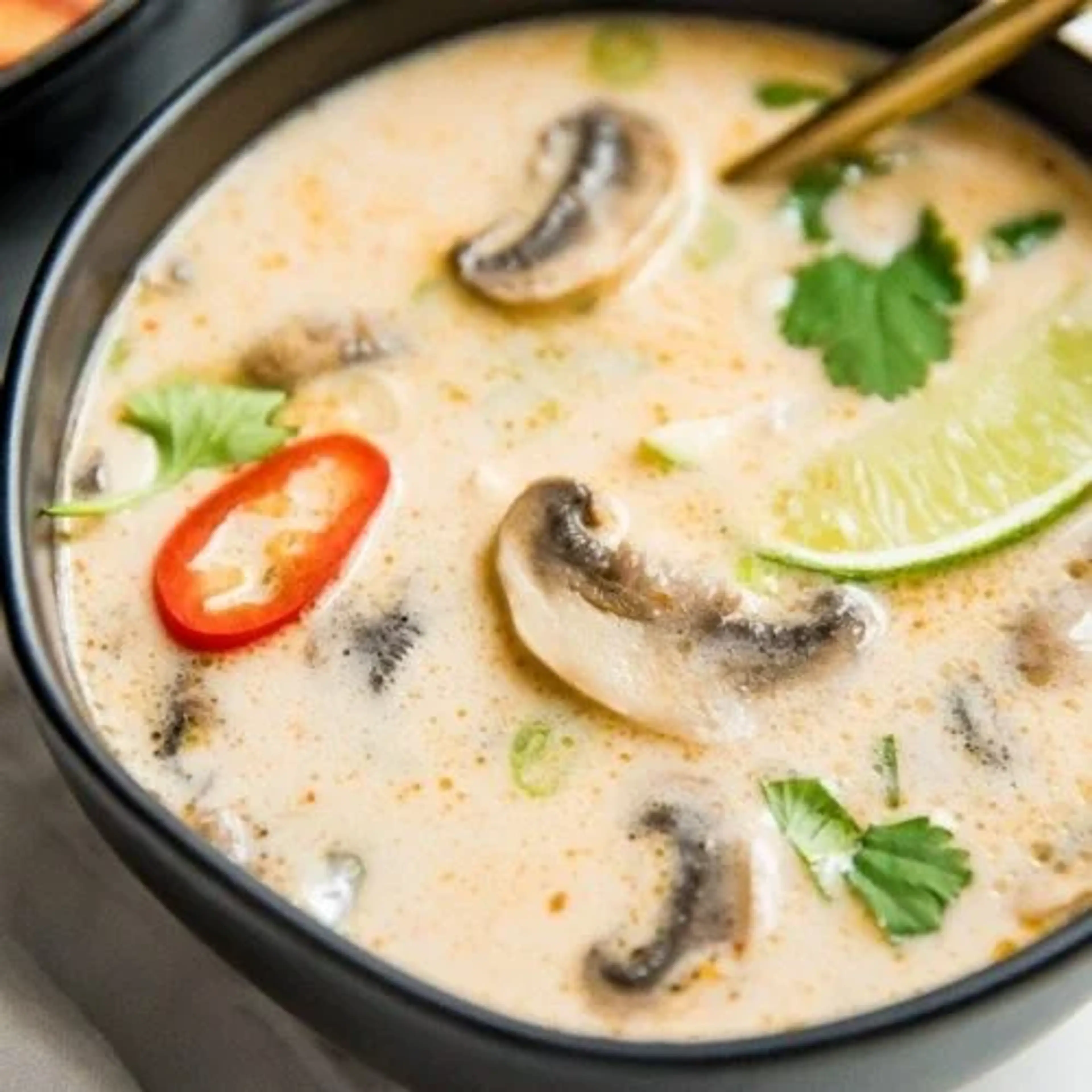 Tom Kha