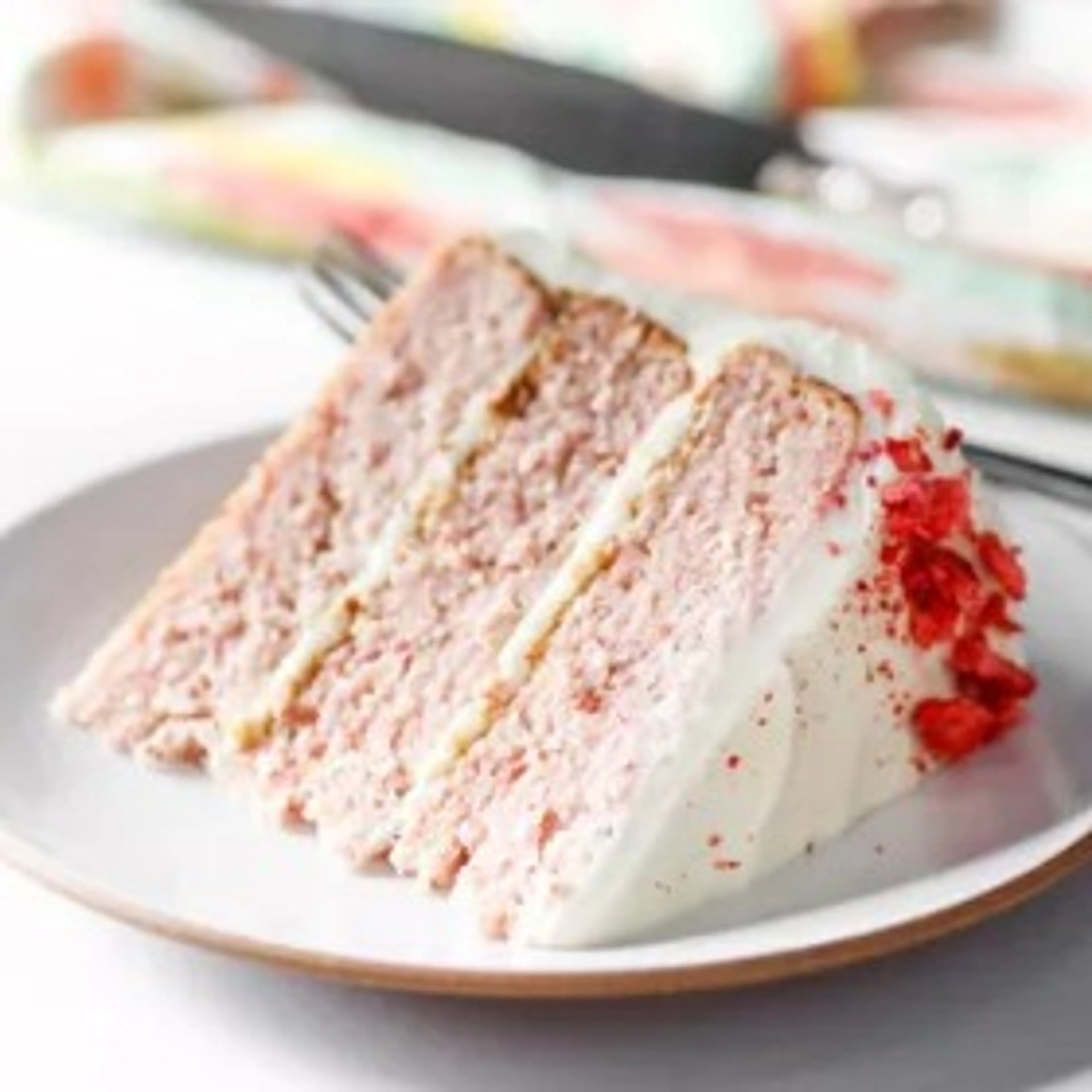 Double-Strawberry Cake