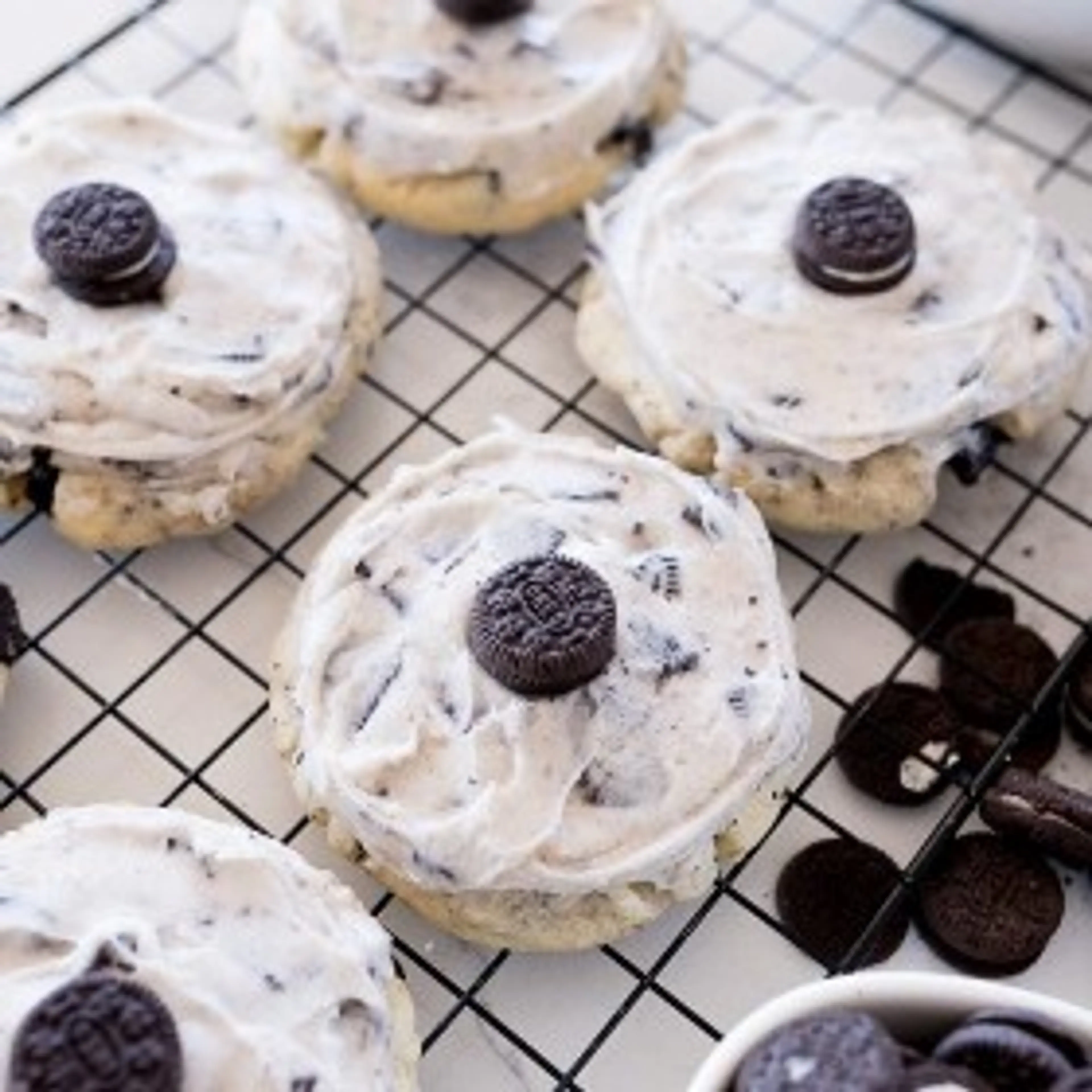 Crumbl Cookies and Cream Milkshake Cookies