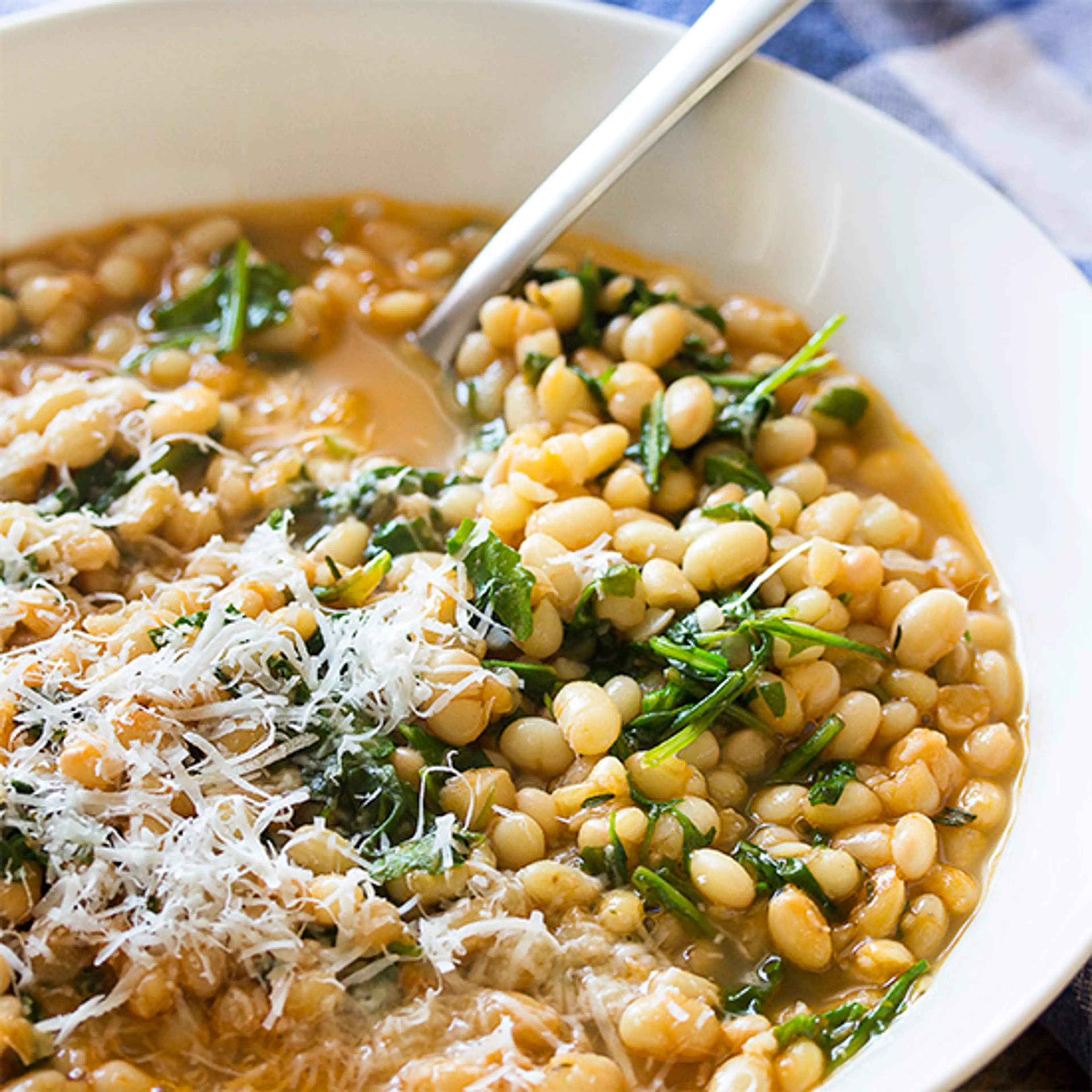 Braised White Beans with Garlic and Arugula