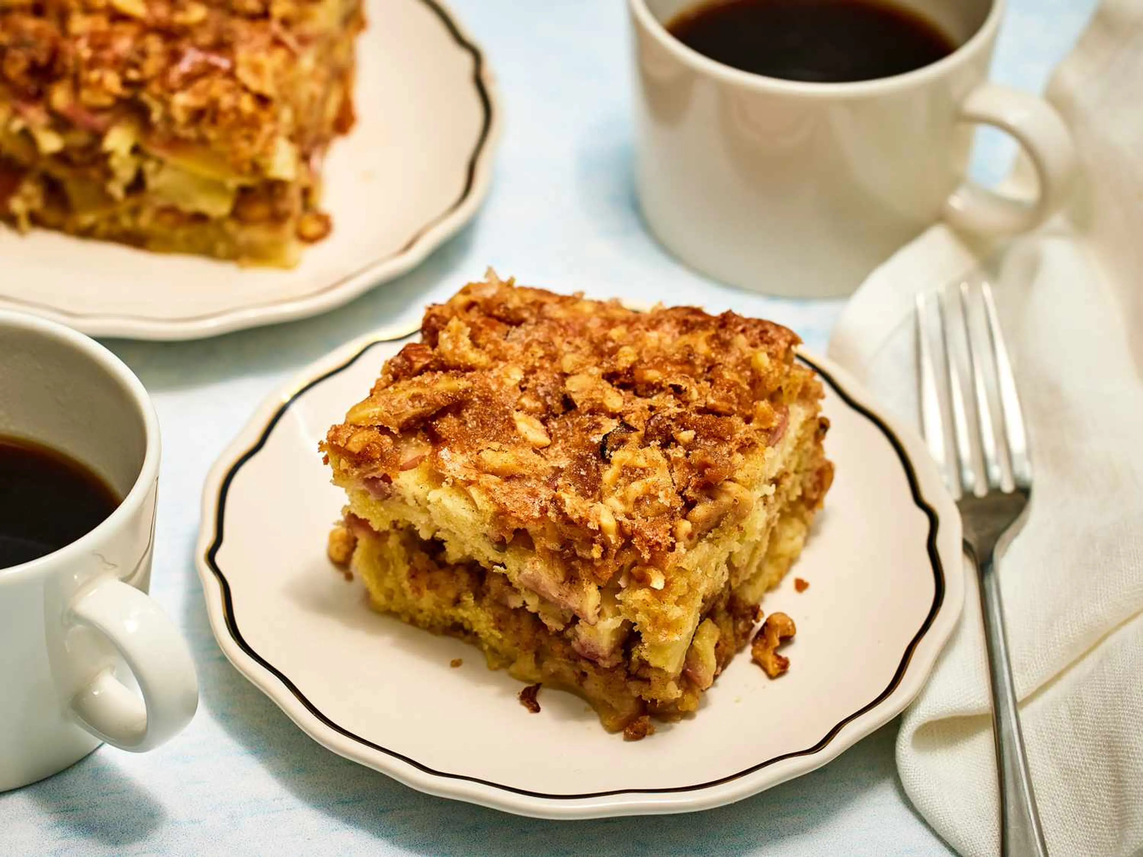 Apple Crumble Coffee Cake