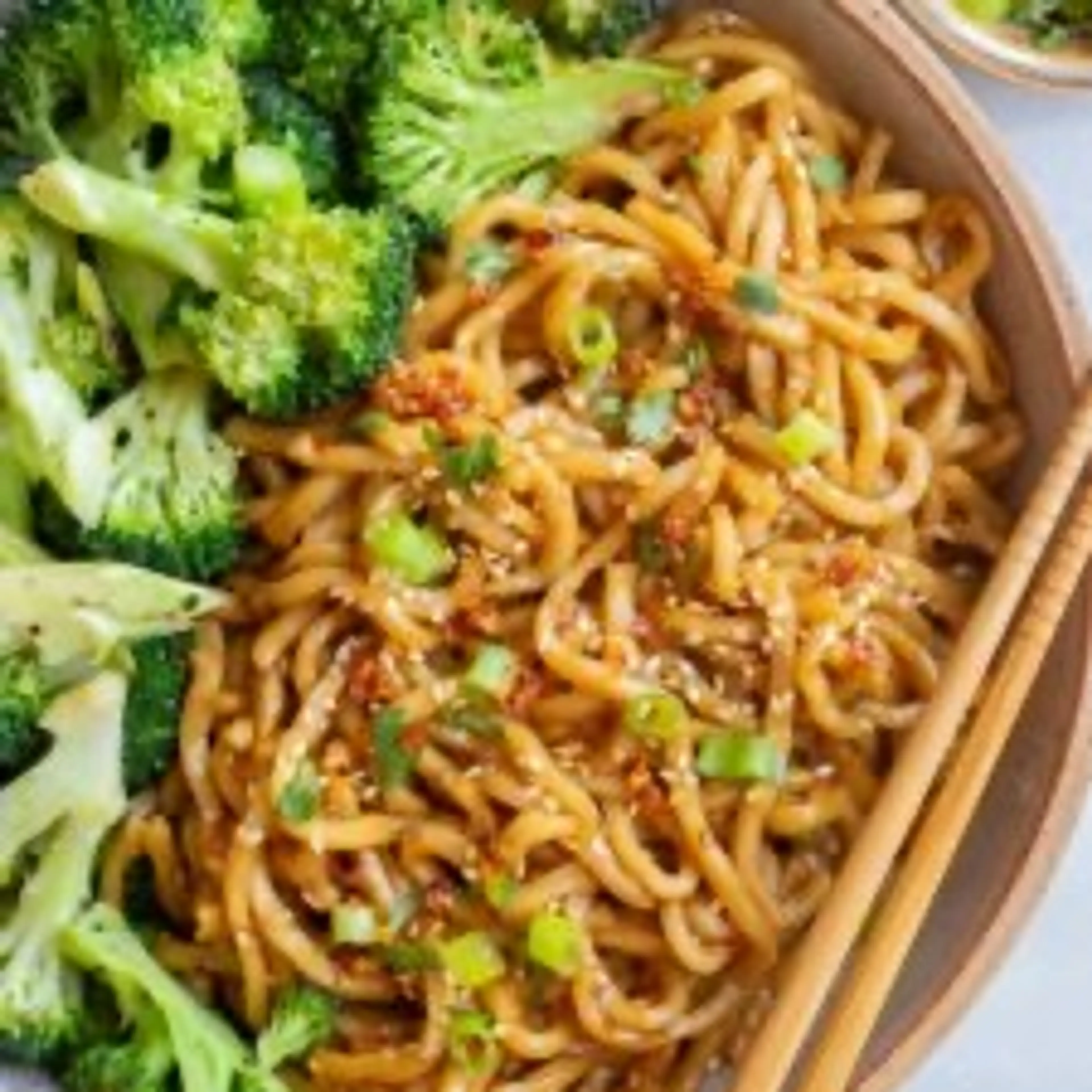 Sweet and Spicy Stir Fry Noodles