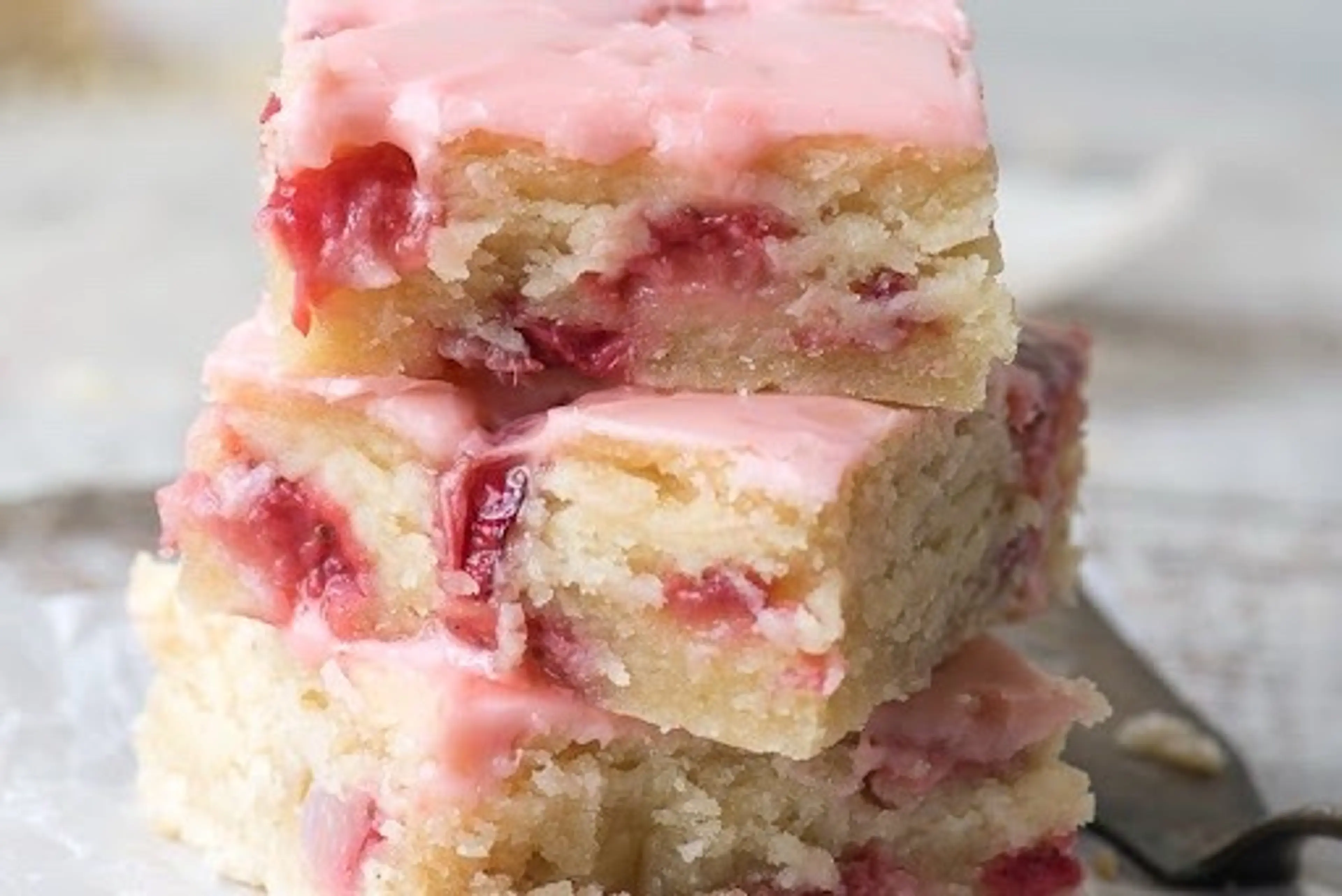 Strawberry Lemon Blondies