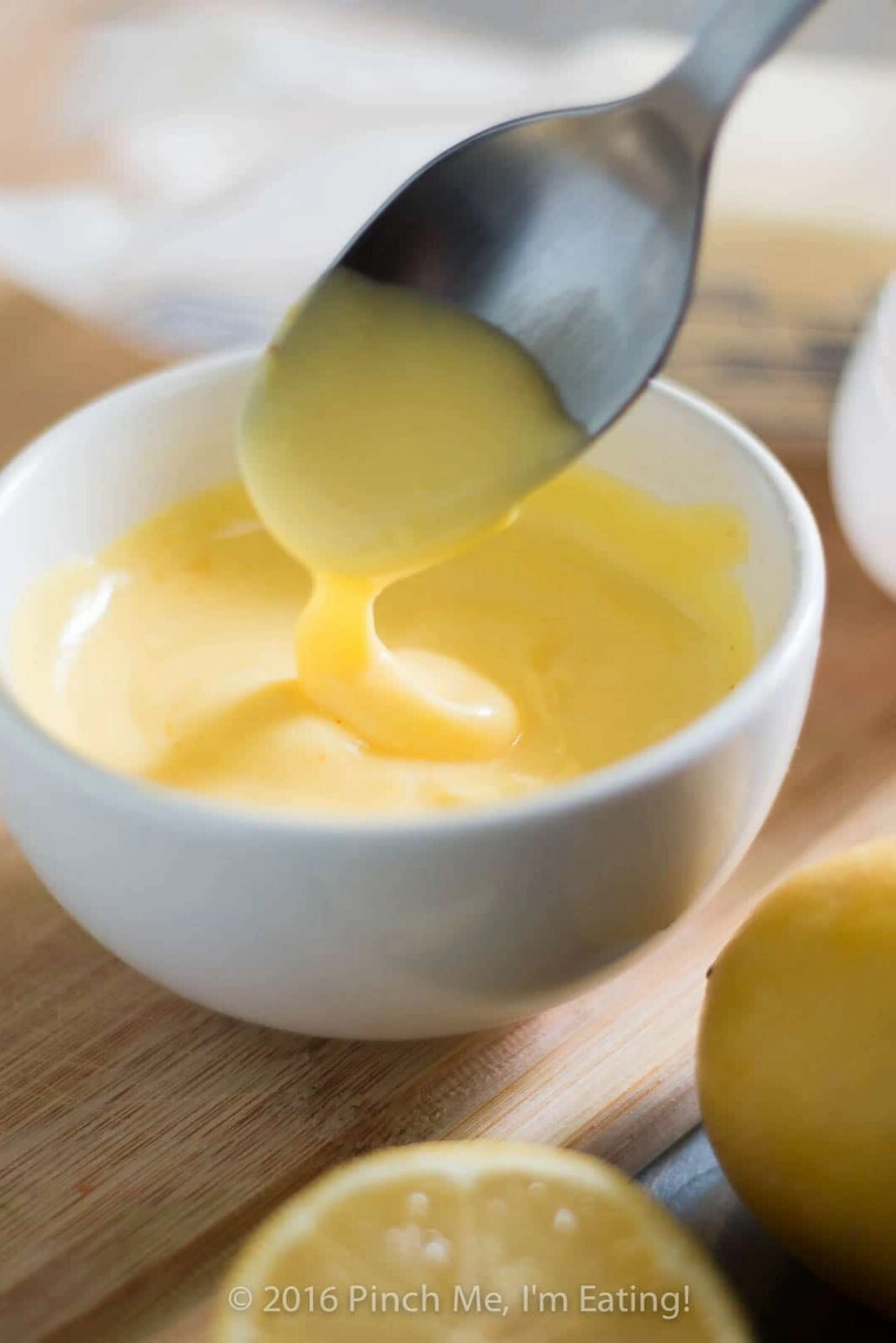 Easy Hollandaise Sauce