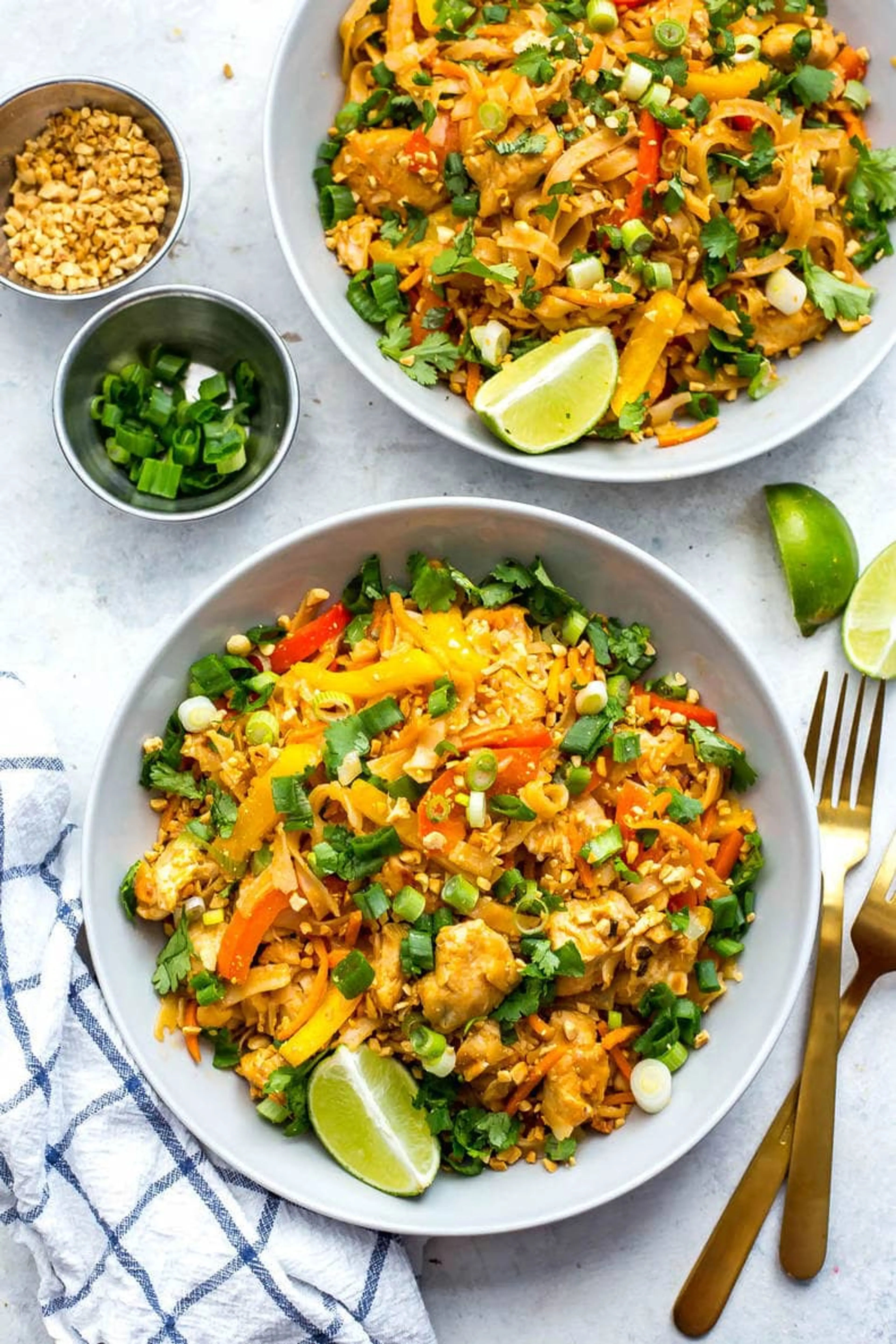 Instant Pot Chicken Pad Thai