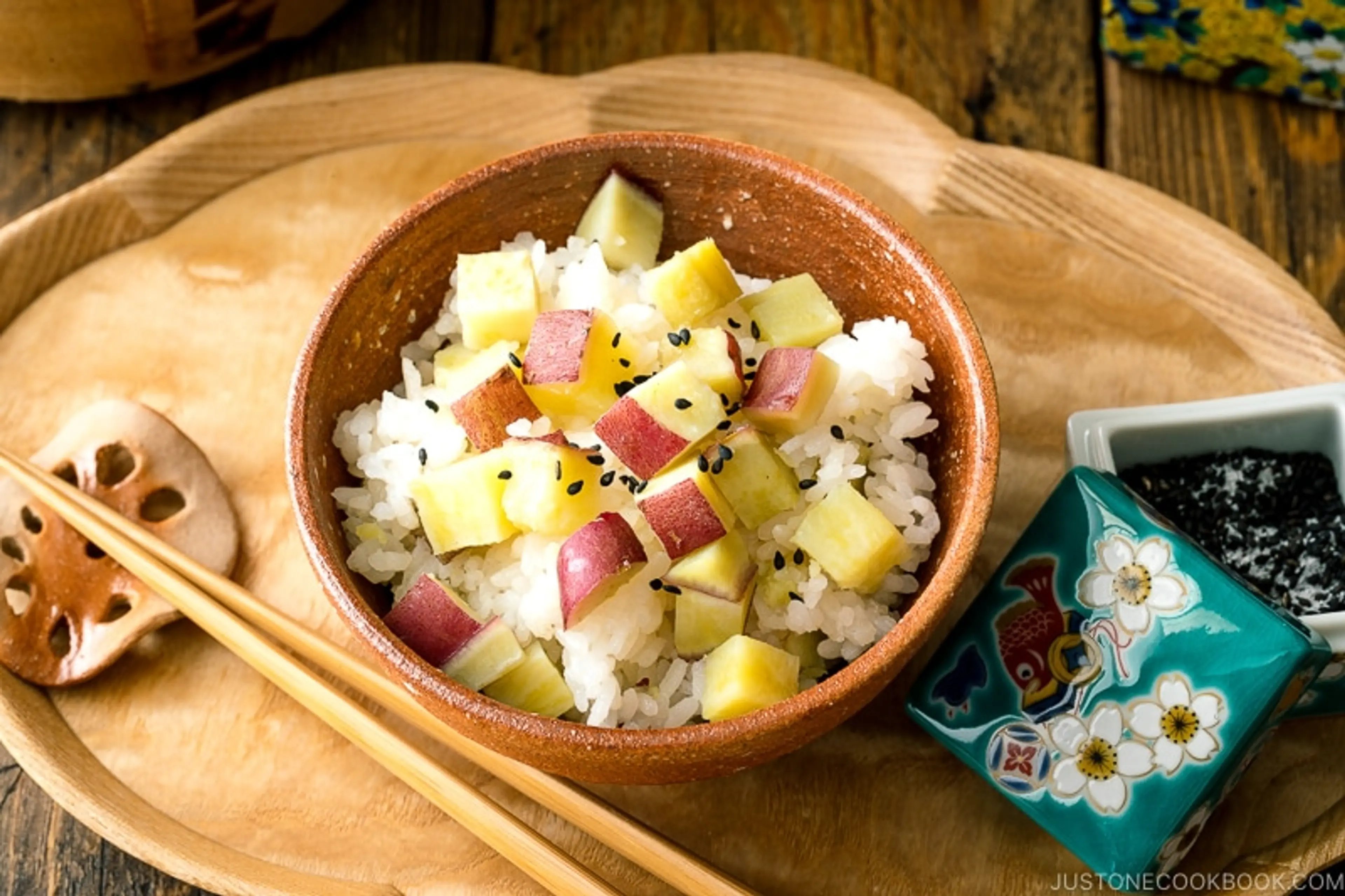 Japanese Sweet Potato Rice (Satsumaimo Gohan)