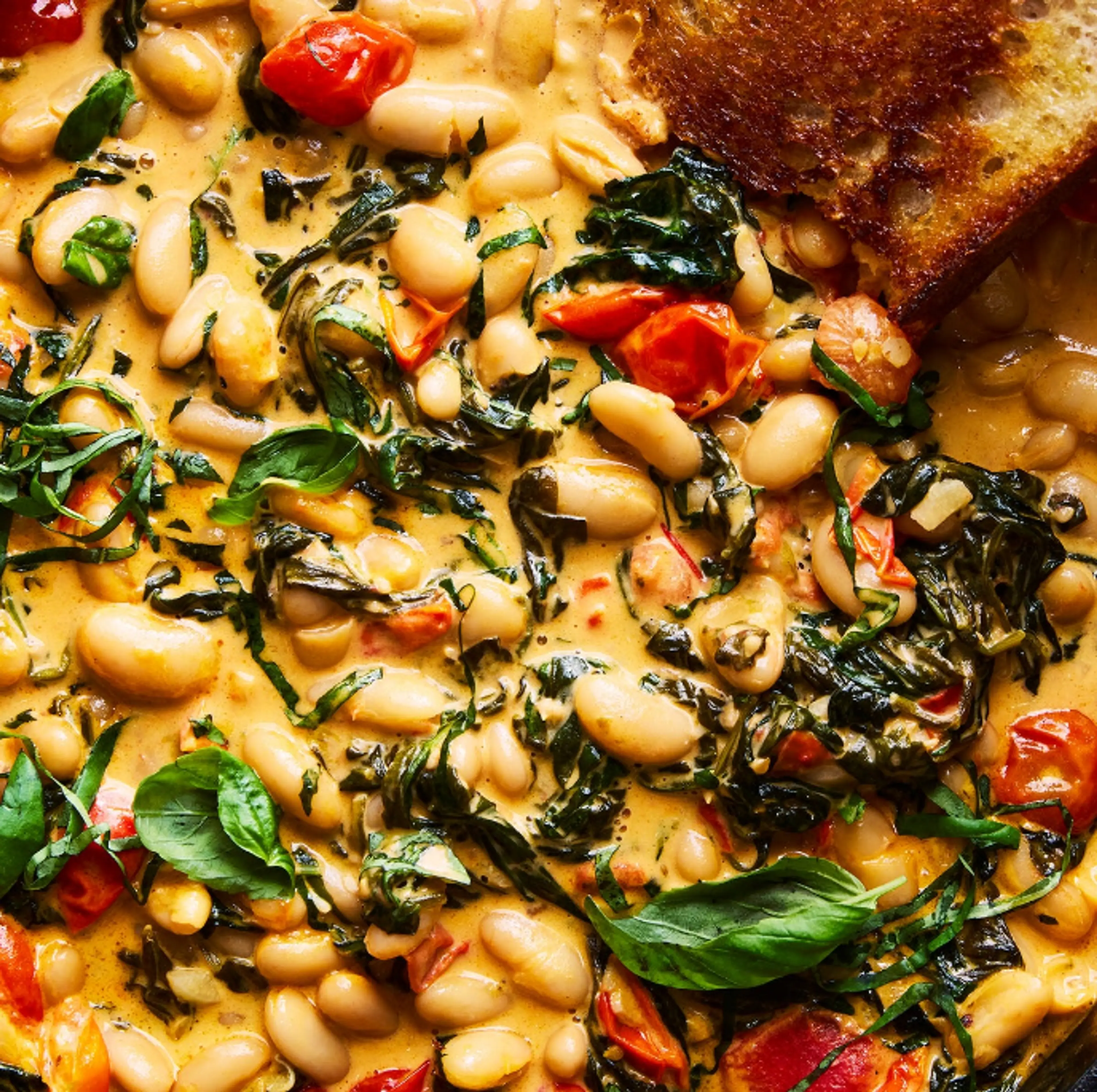 Creamy Tuscan White Bean Skillet