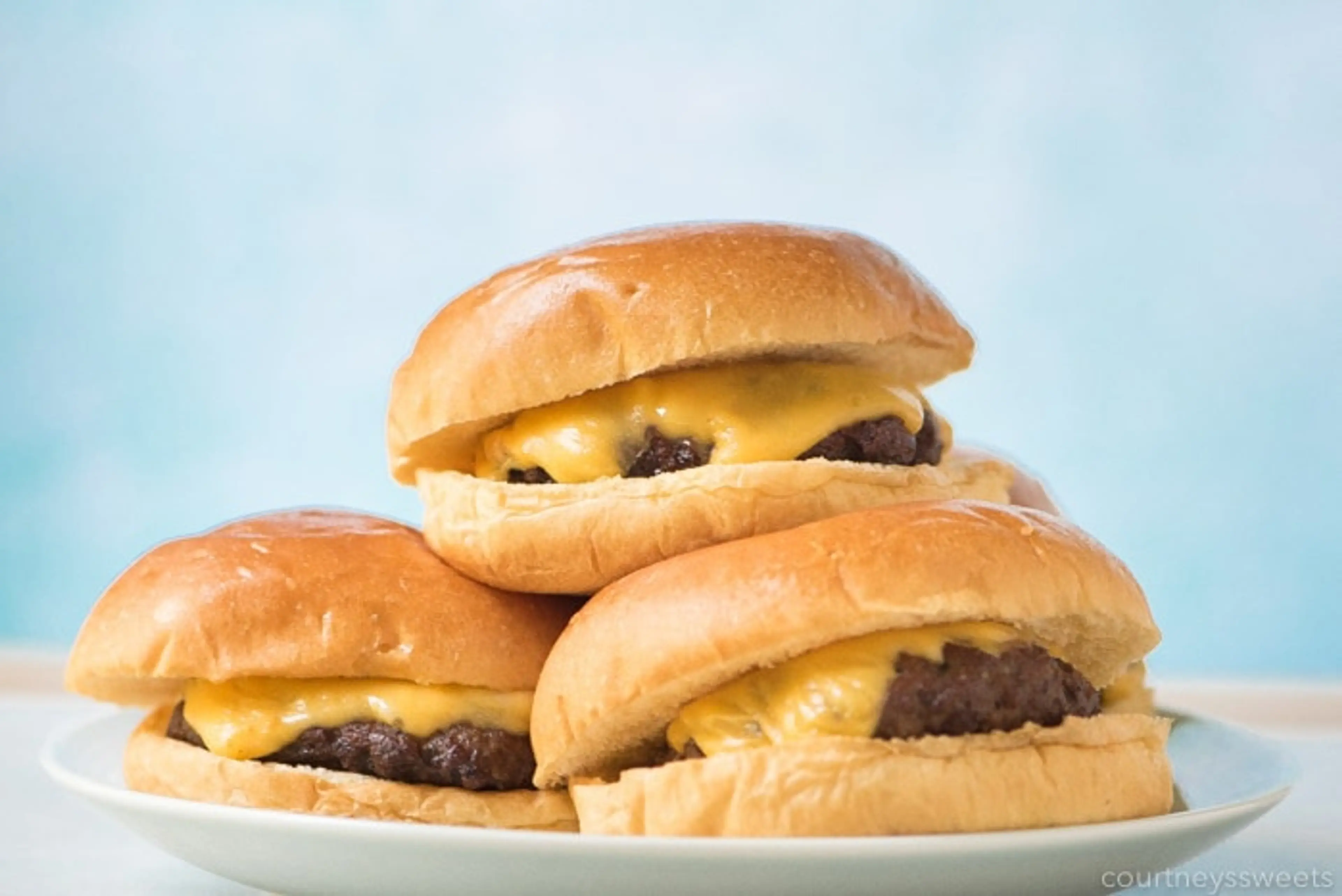 Air Fryer Burgers