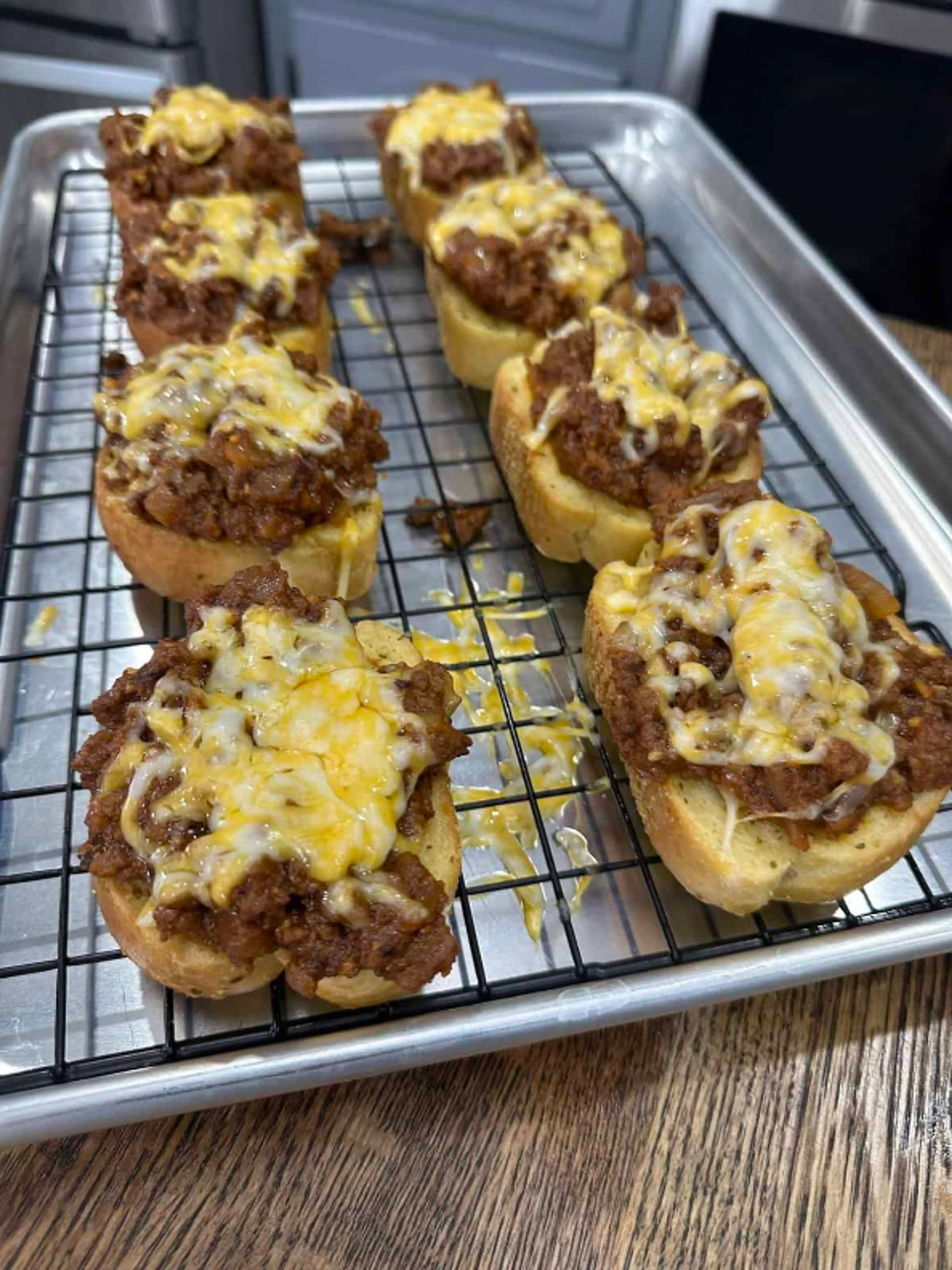 Sloppy Joes on Garlic Bread