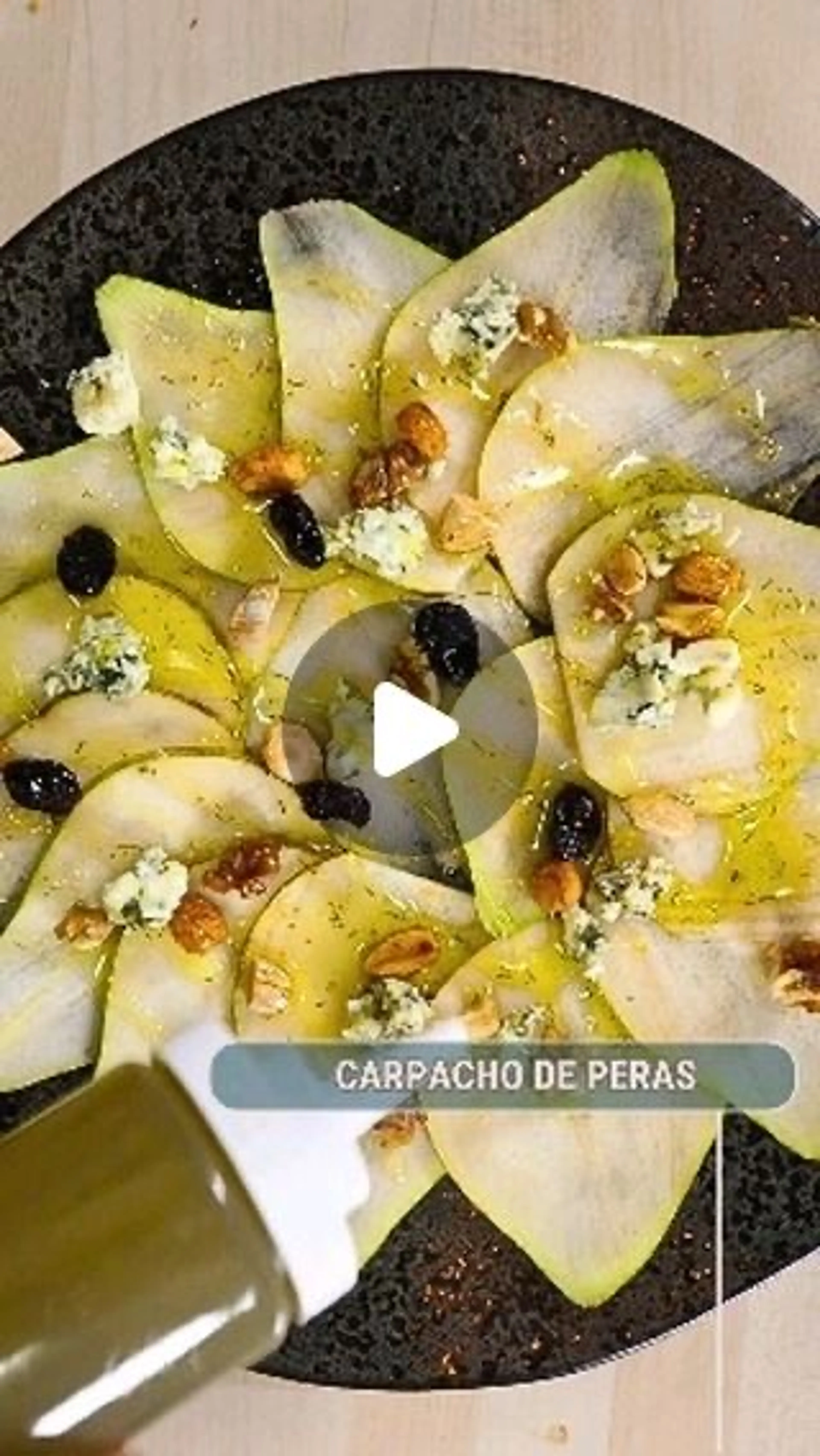 Carpaccio De Peras Y Queso Azul! ¡con Rúcula! ¡y Frutos S