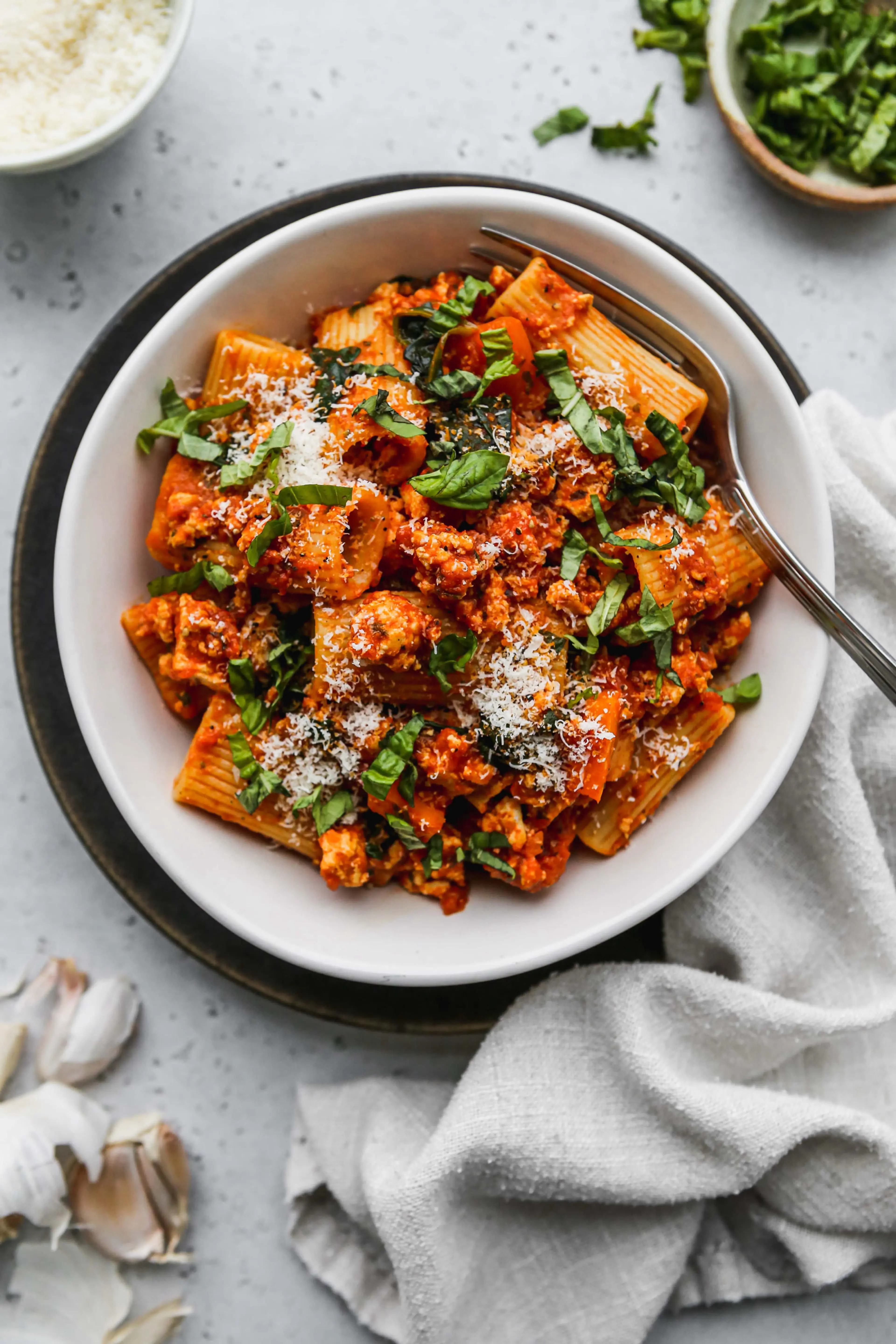 Easy Tofu Tomato Pasta With Vegetables