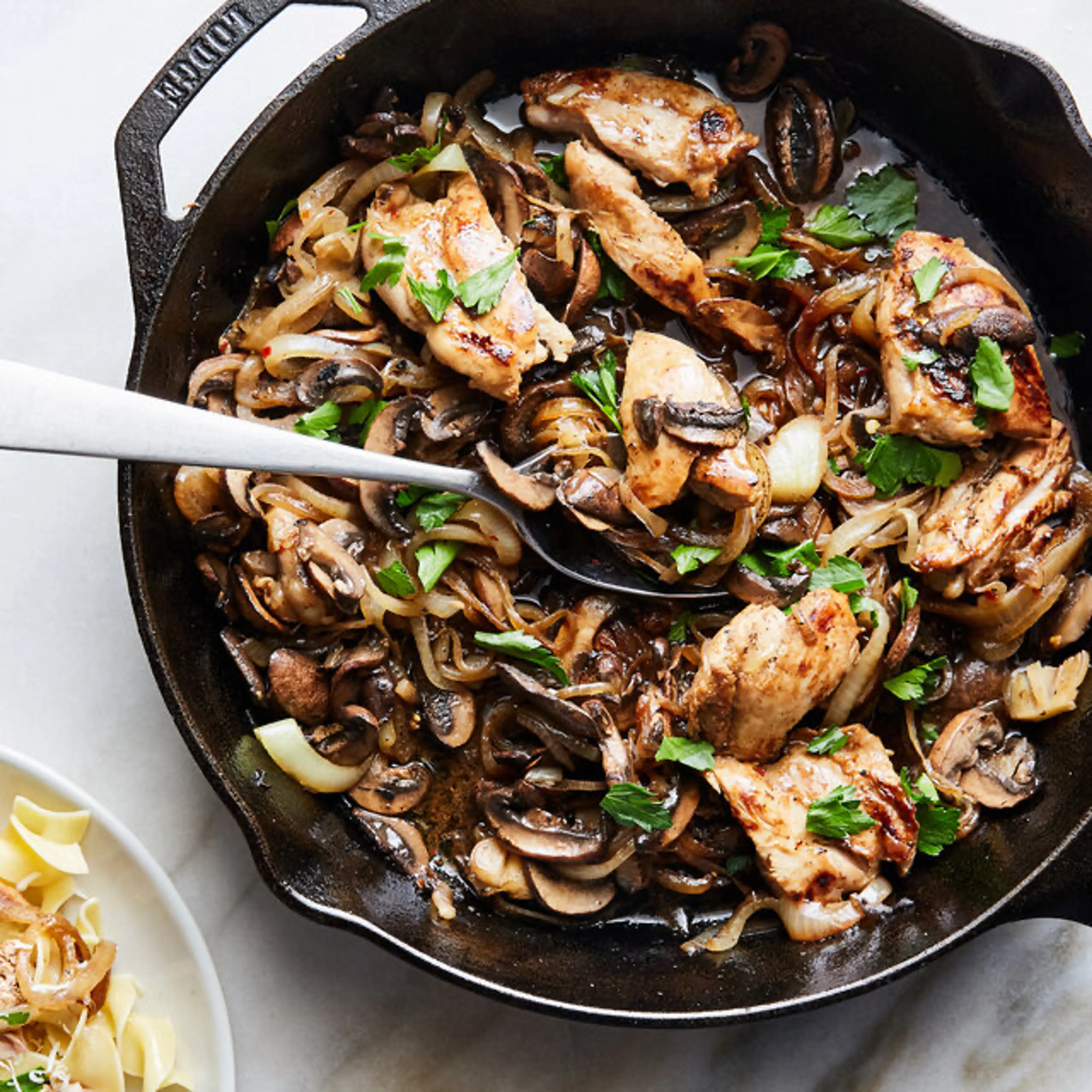 Skillet Chicken With Mushrooms and Caramelized Onions