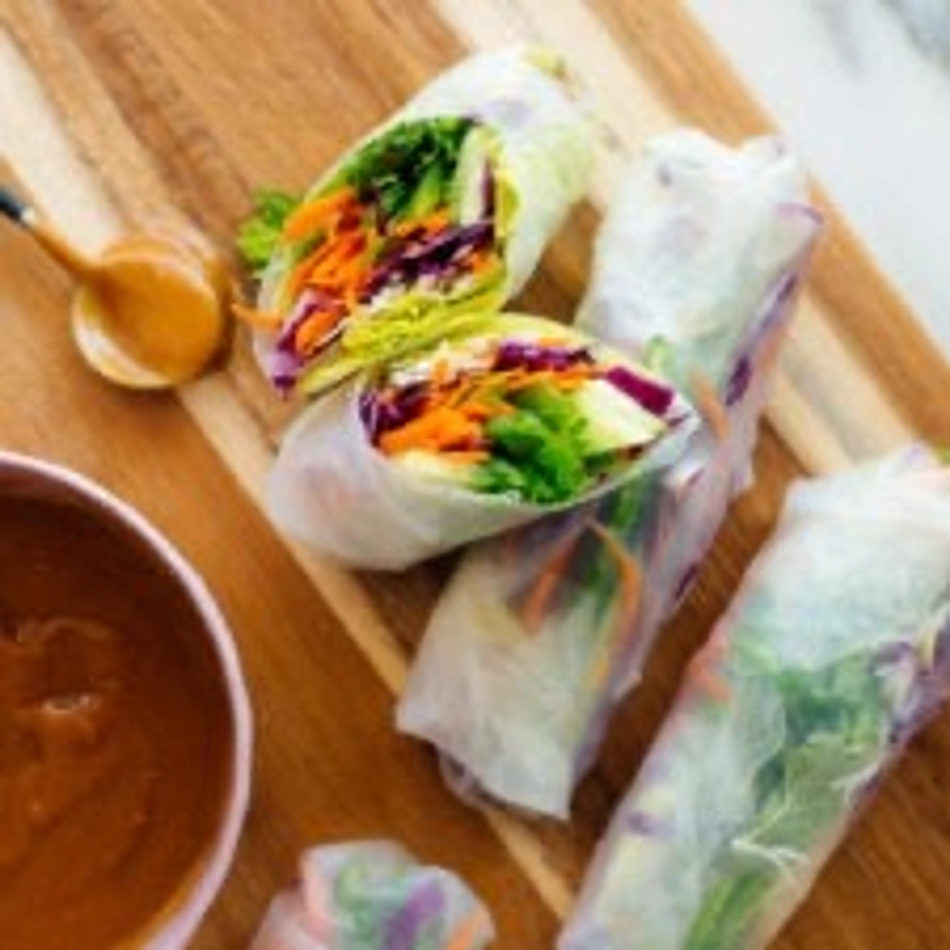 Fresh Spring Rolls with Peanut Sauce