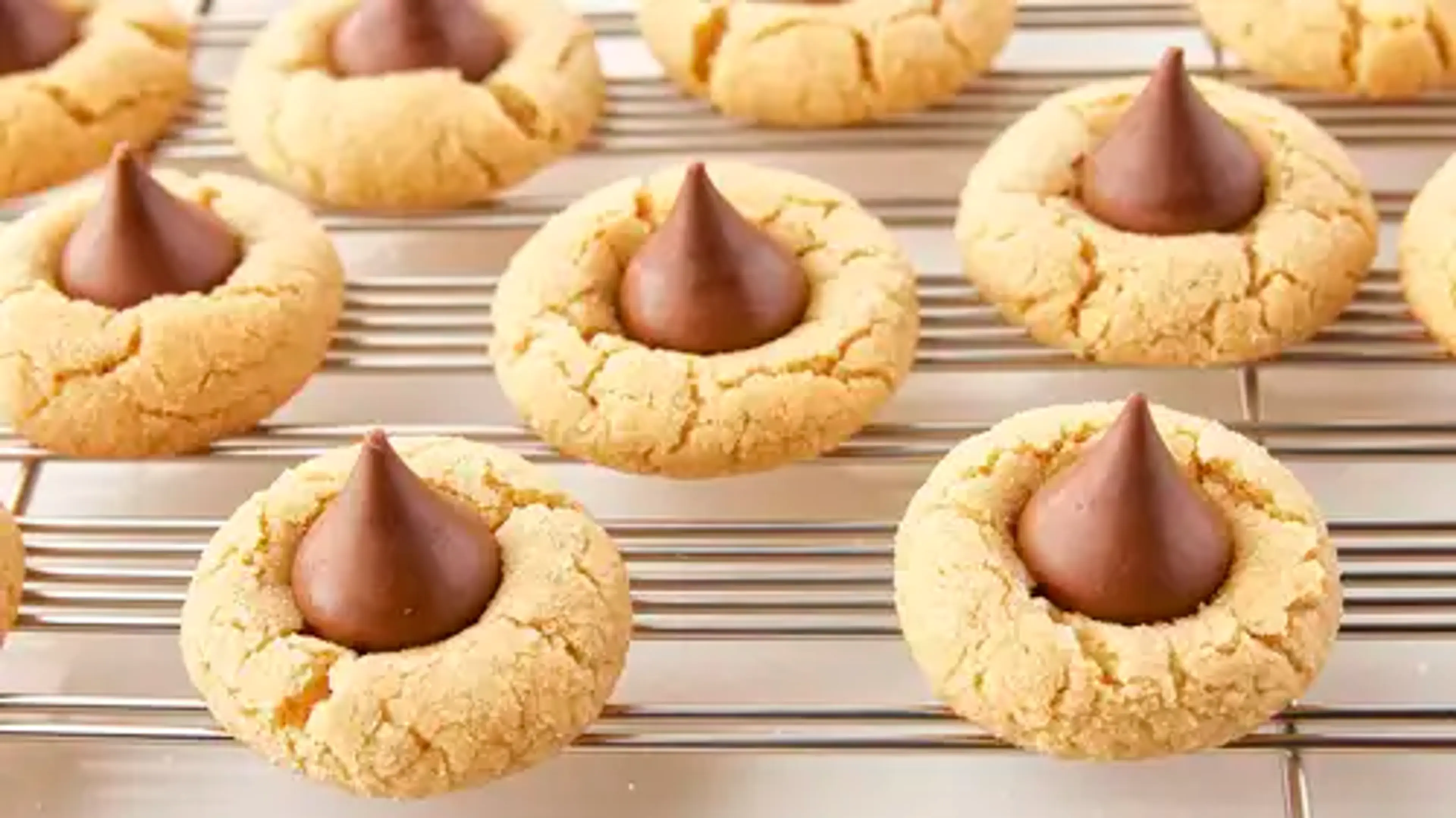 Peanut Butter Blossom Cookies