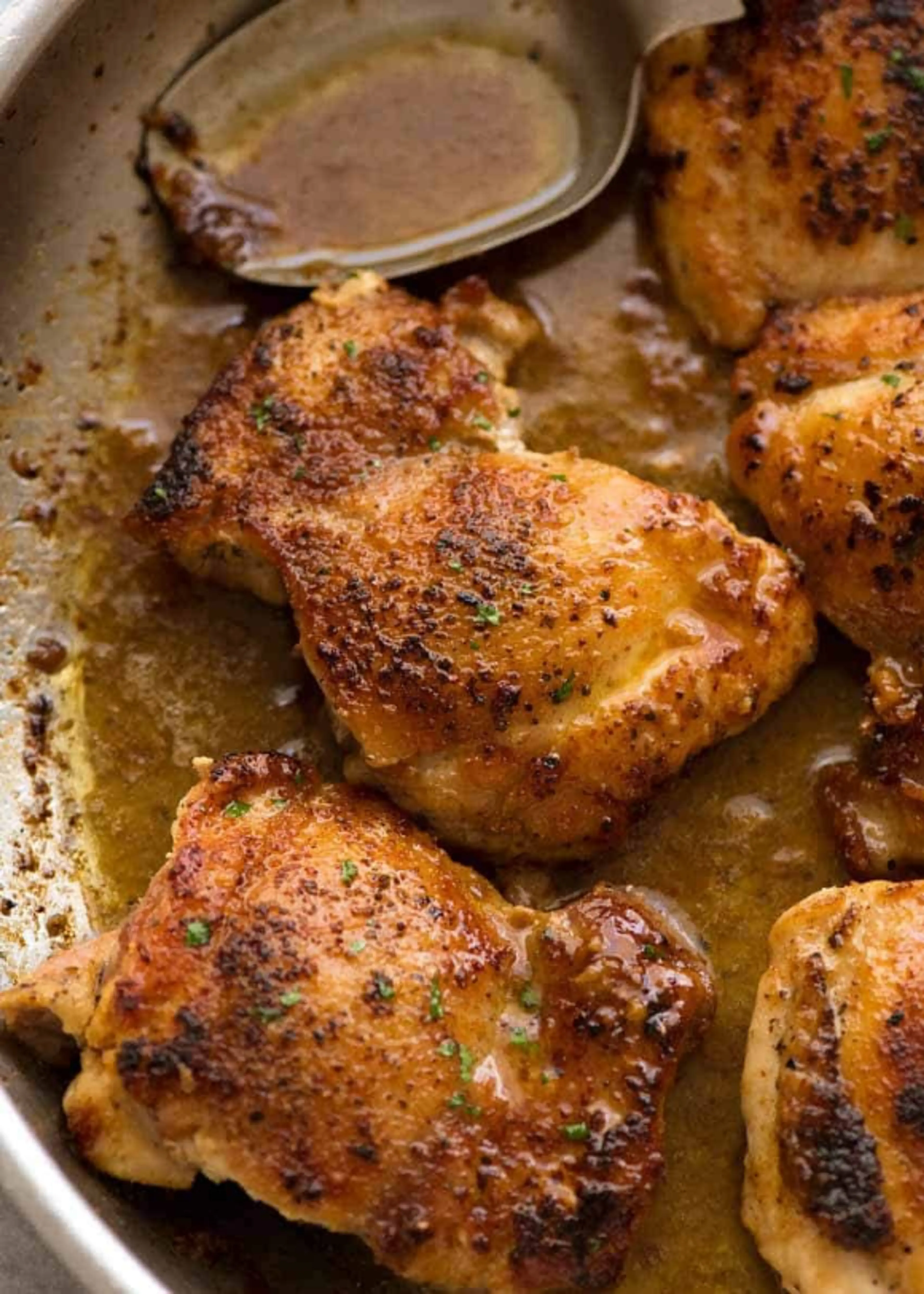 Crispy Garlic Chicken Thighs